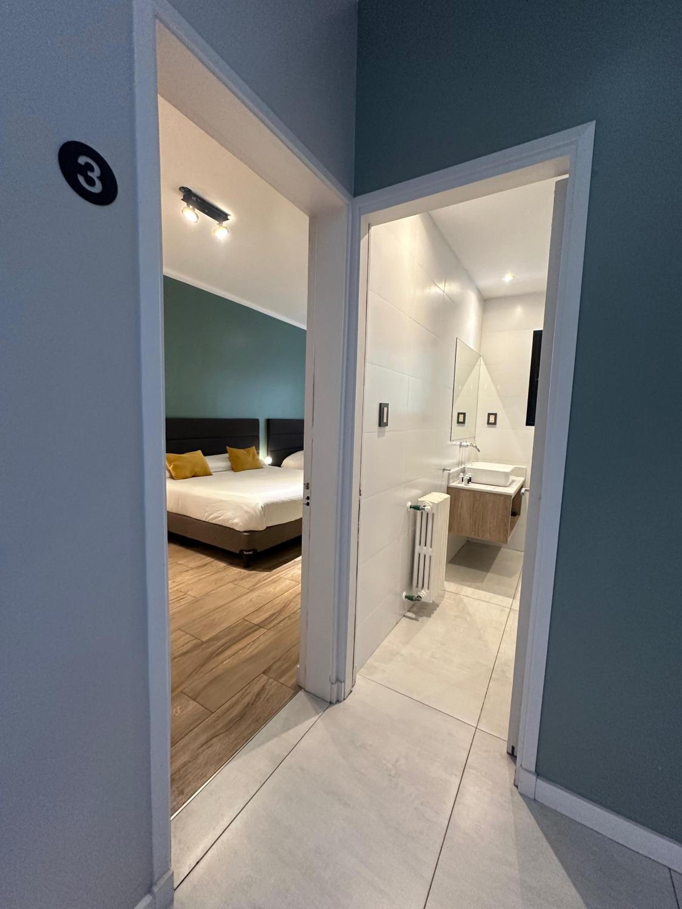 Quadruple Room with Private External Bathroom photo 3
