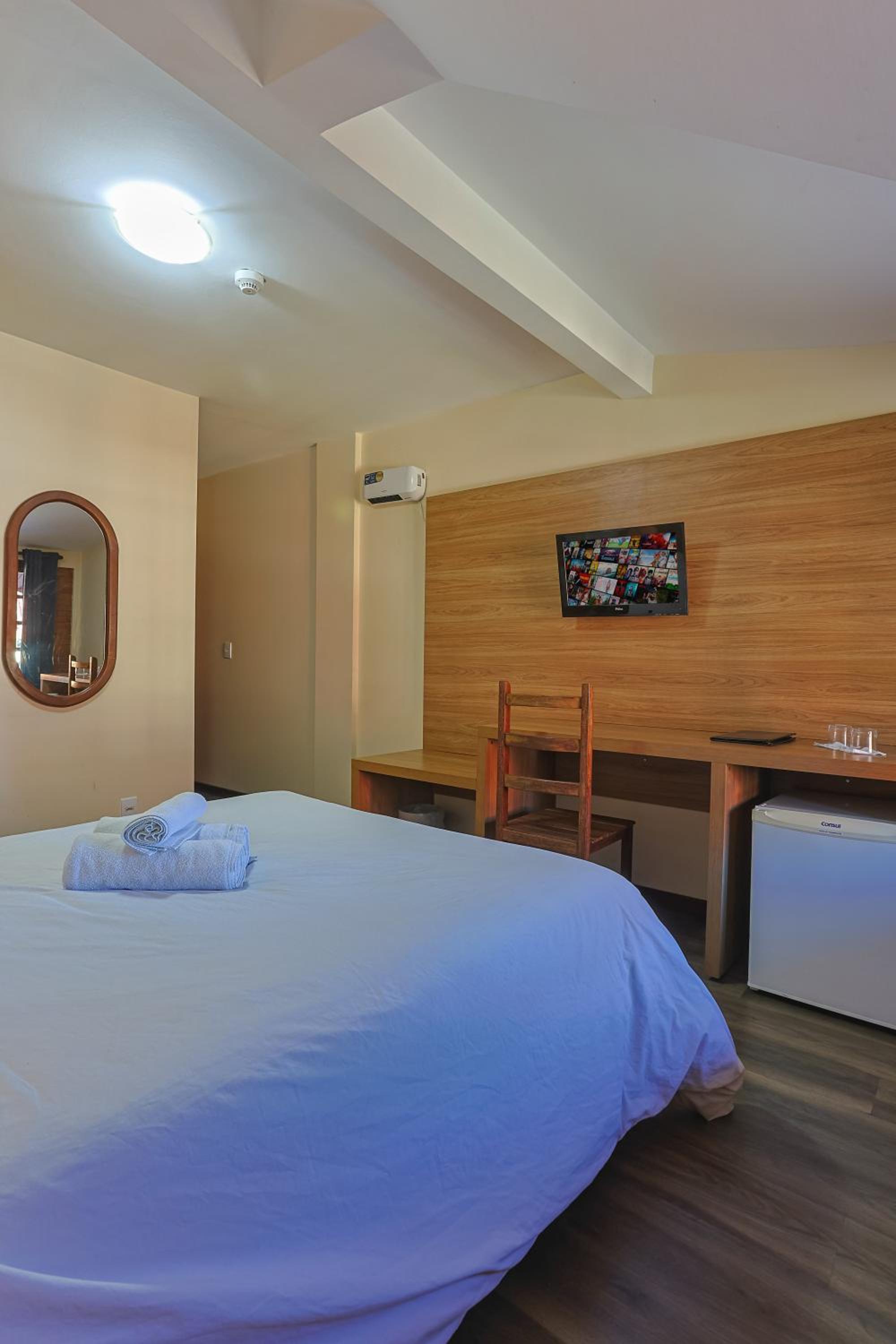 Standard Double Room - Photo 3