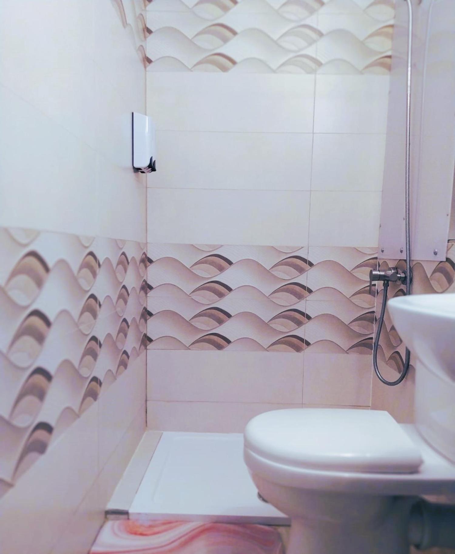 Double Room - Photo 10