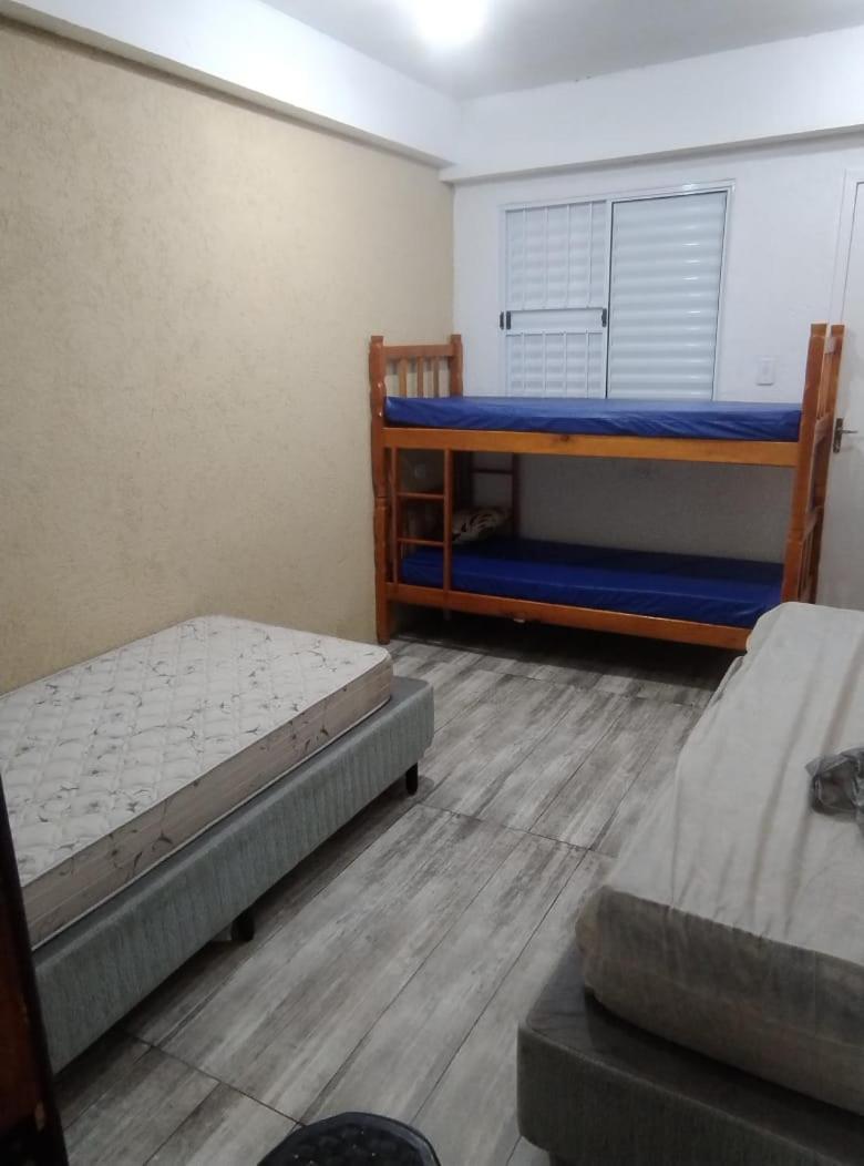 One-Bedroom House photo 2