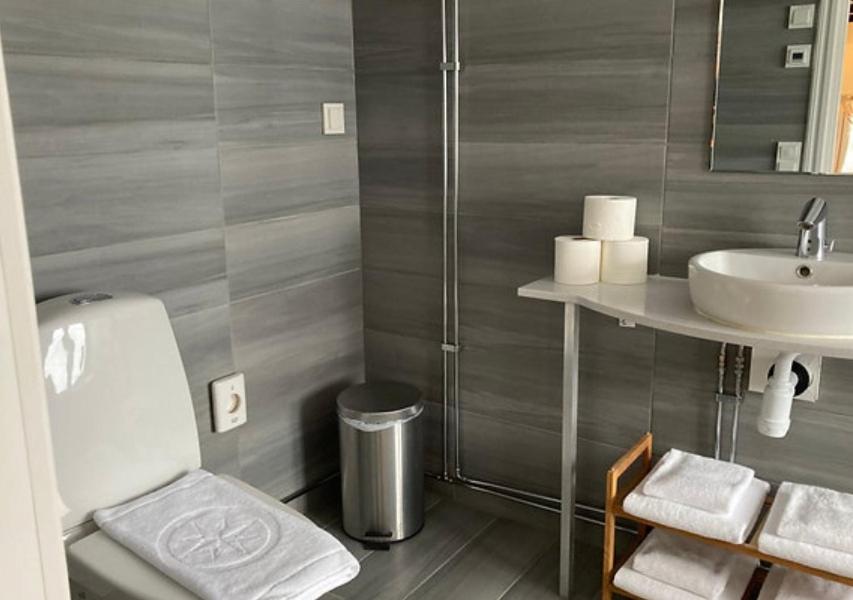 Suite - Photo 4