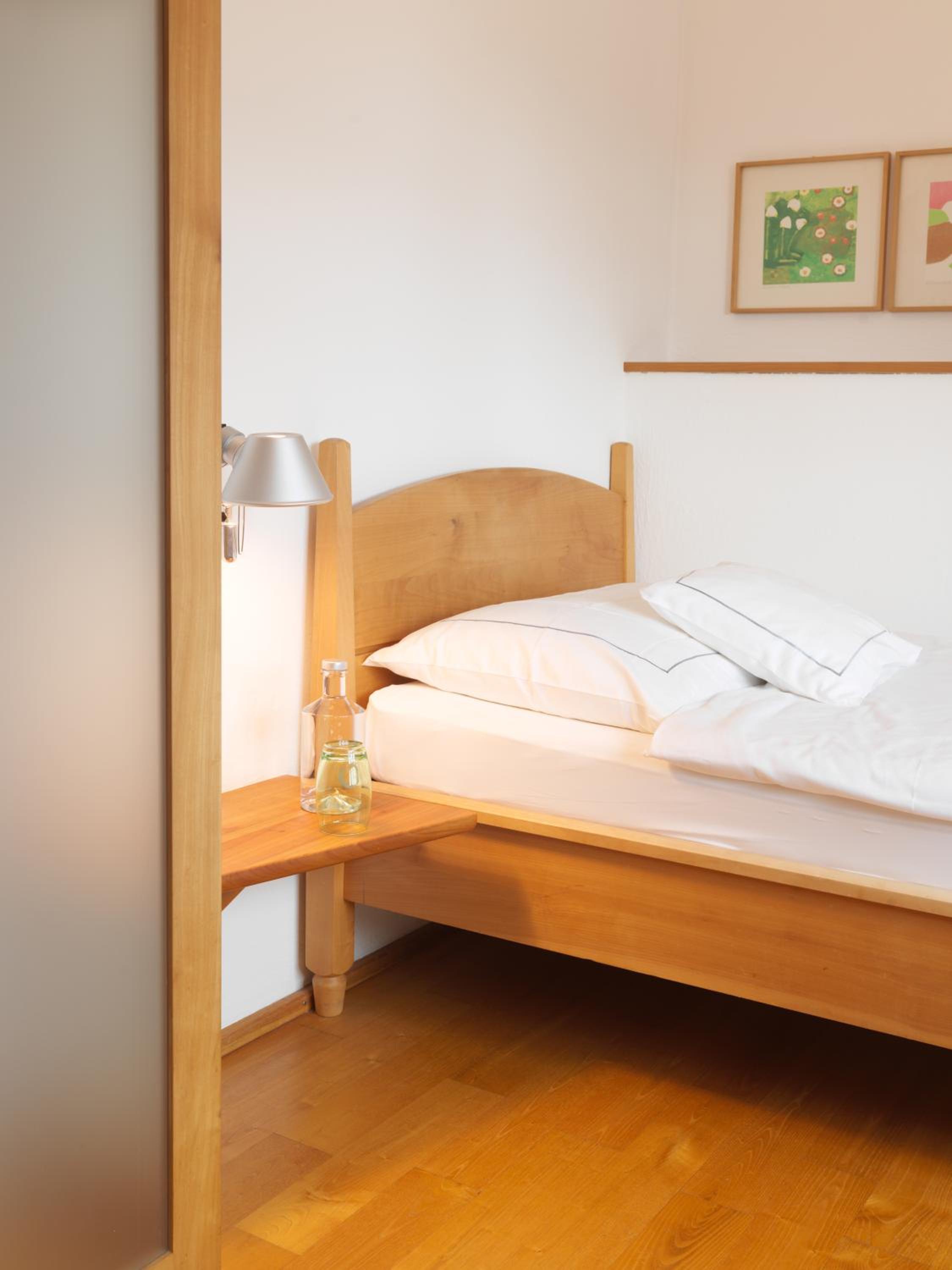 Single Room photo 3