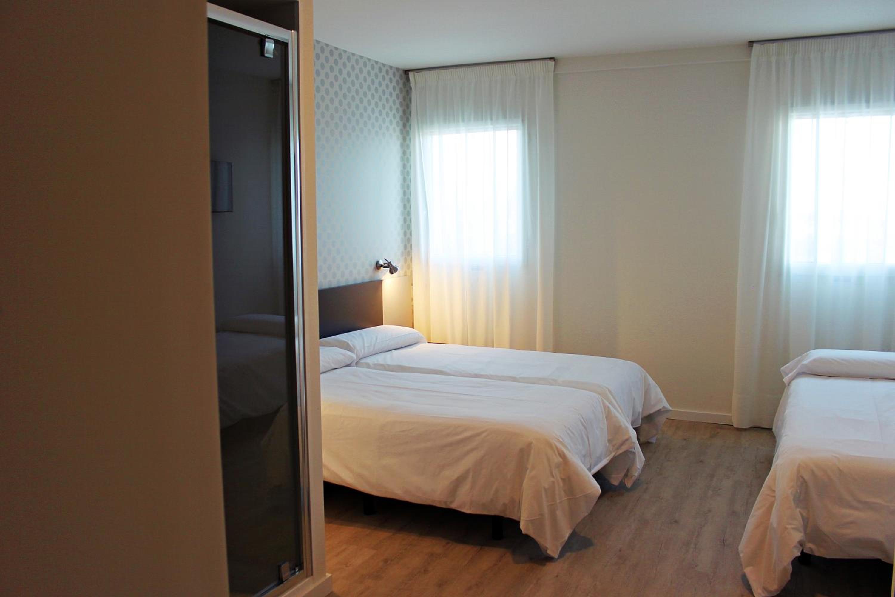 Triple Room photo 2