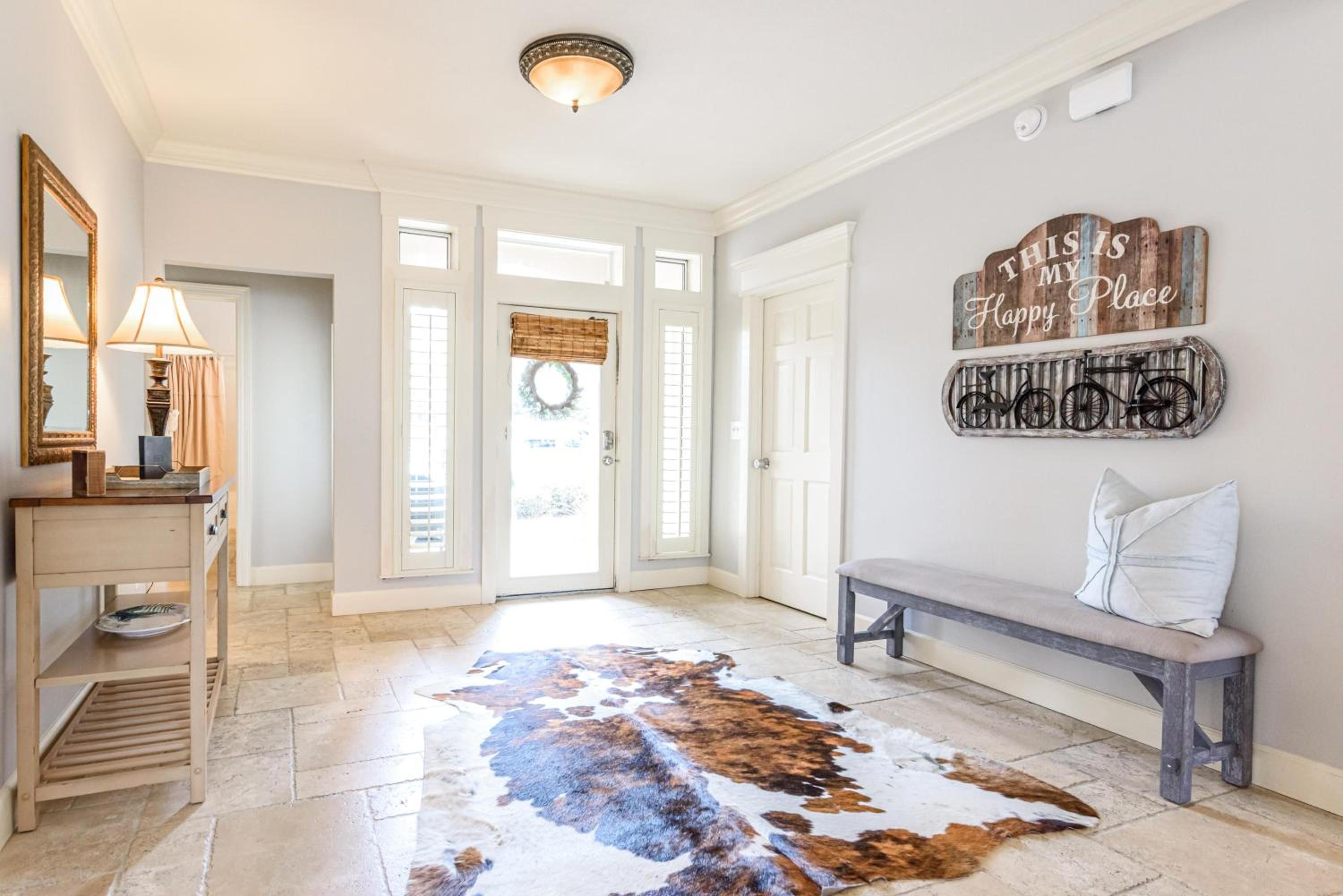 Three-Bedroom Vacation Home  photo 3