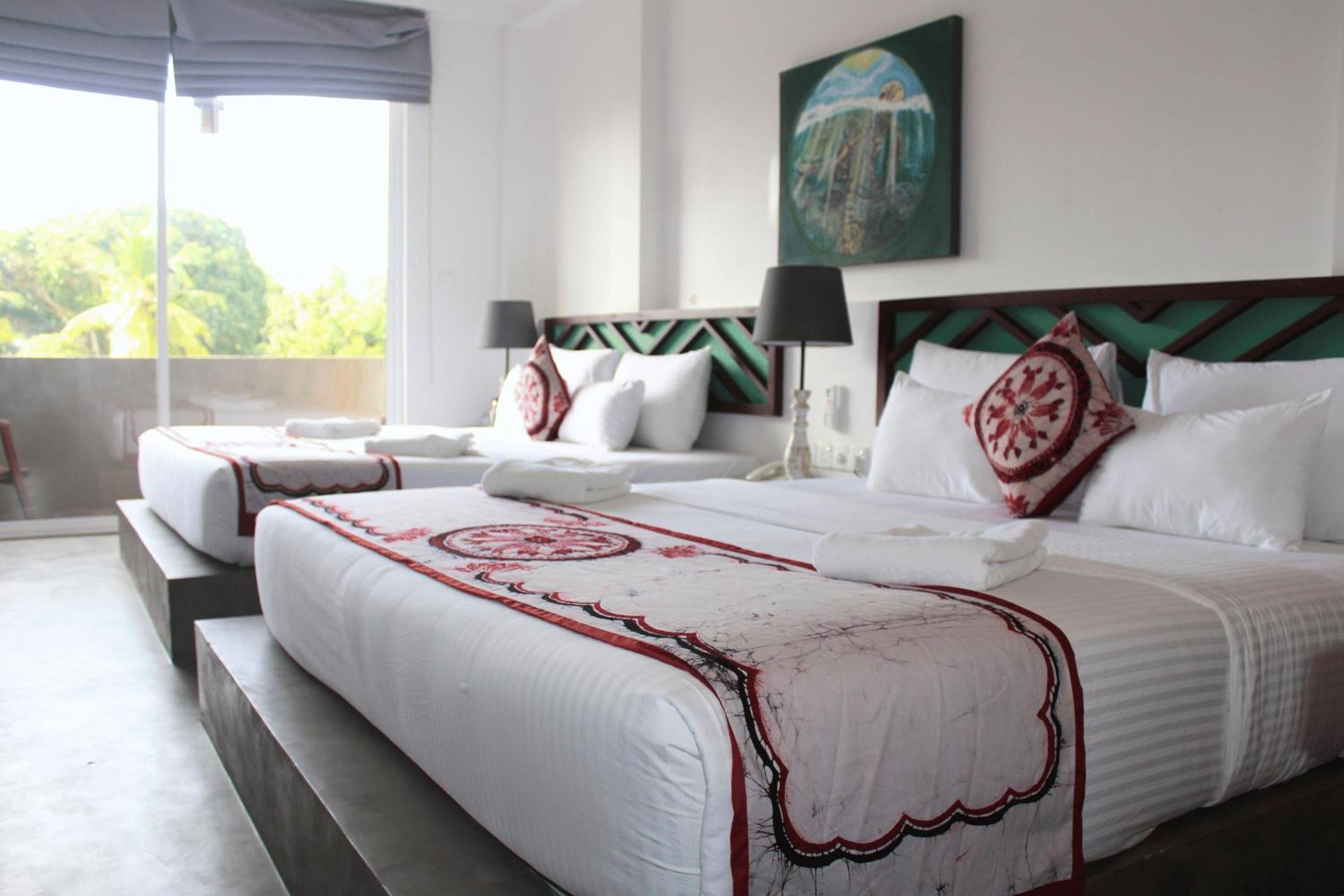 Suite with Garden View photo 3