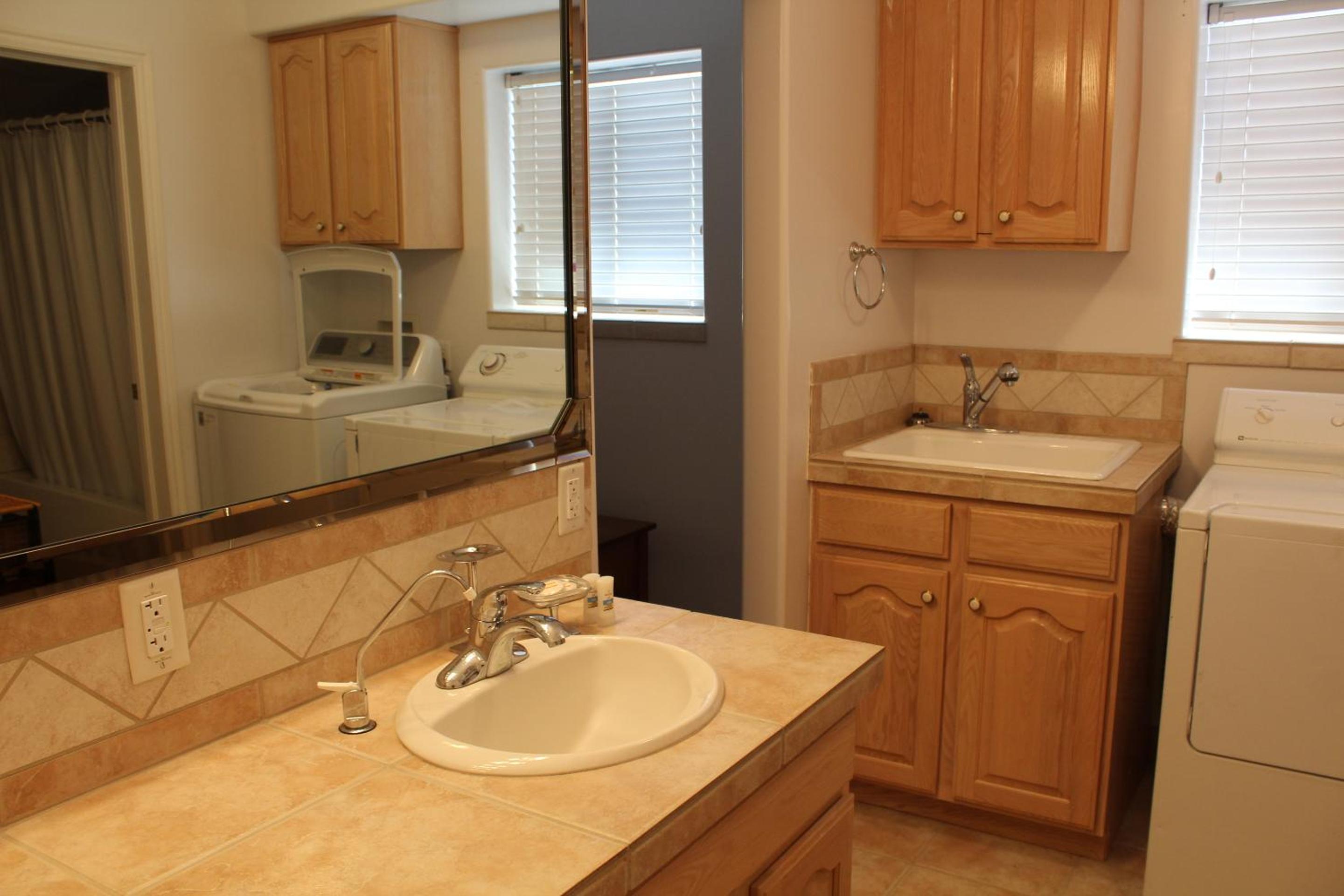 Family Suite - Photo 2