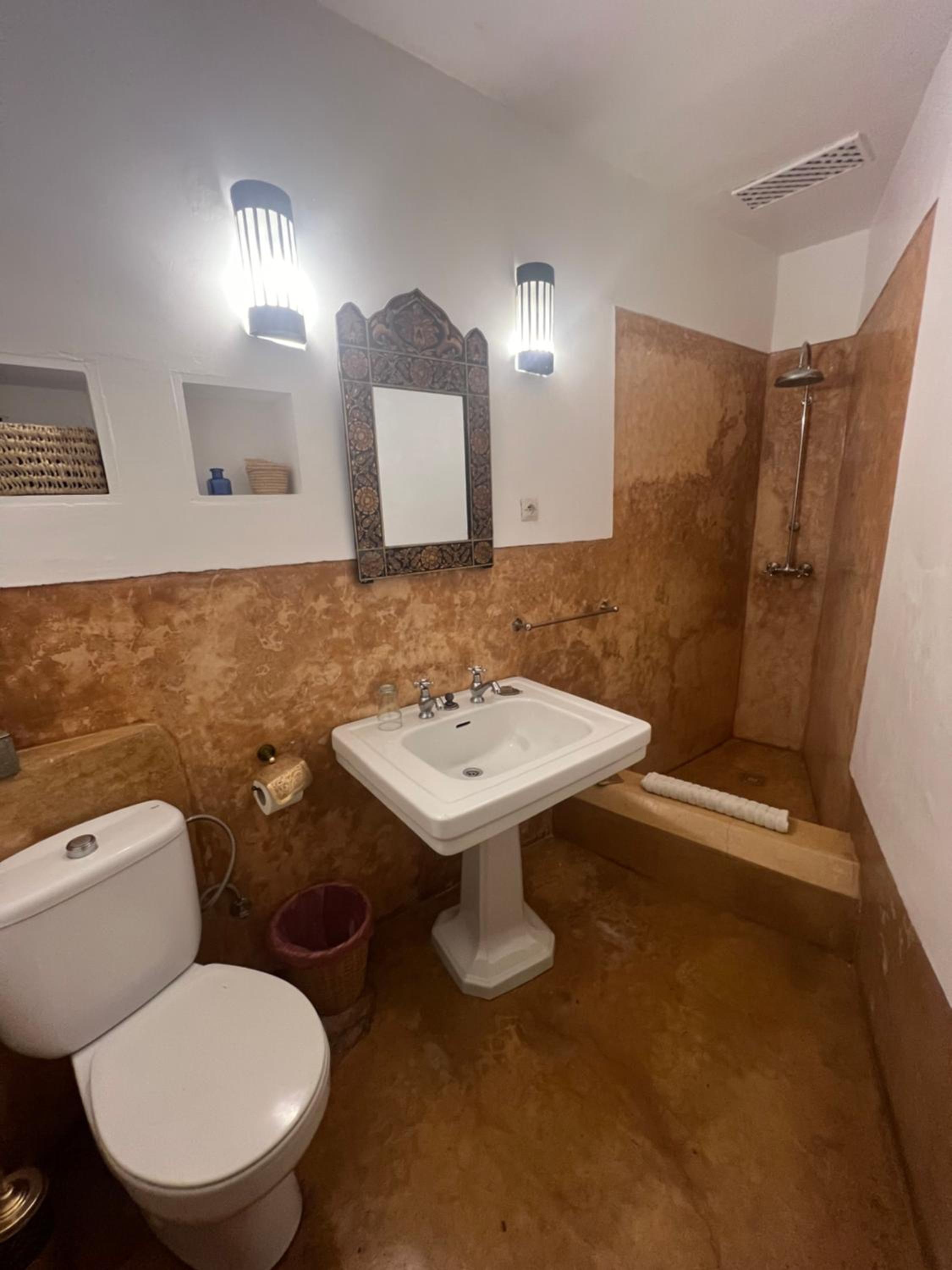 Superior Double Room - Photo 1