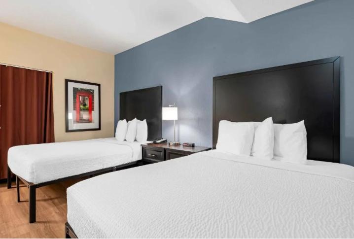 Deluxe Studio with 2 Double Beds - Non-Smoking - Photo 4
