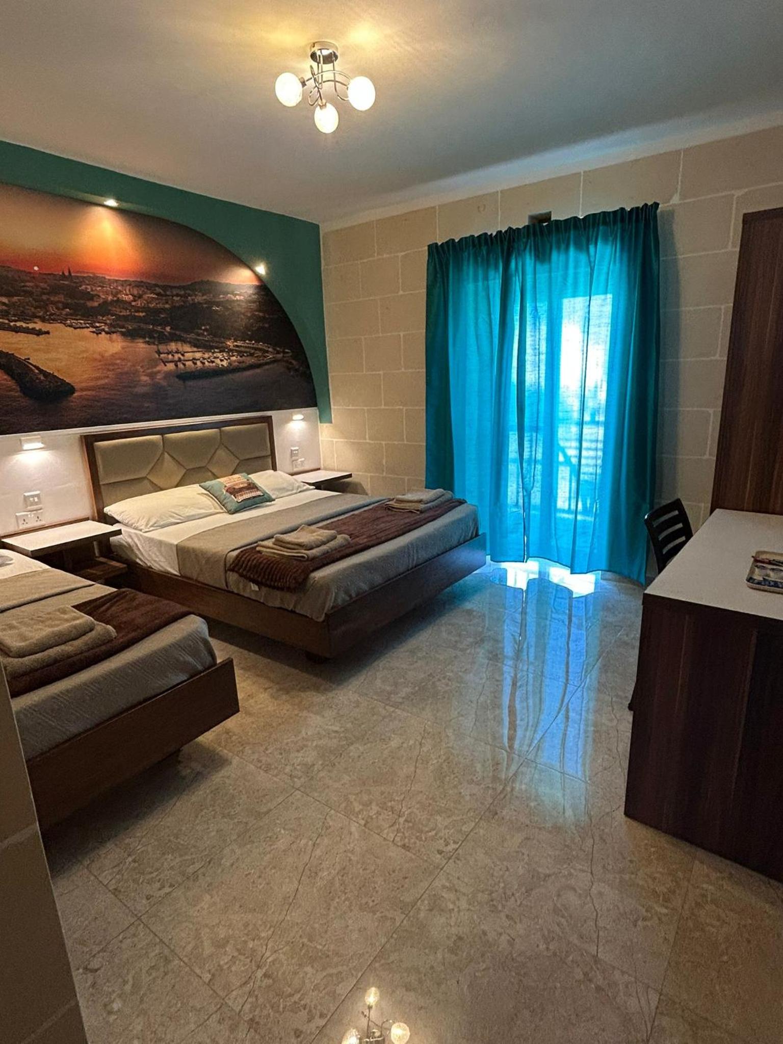 Queen Room - Photo 3