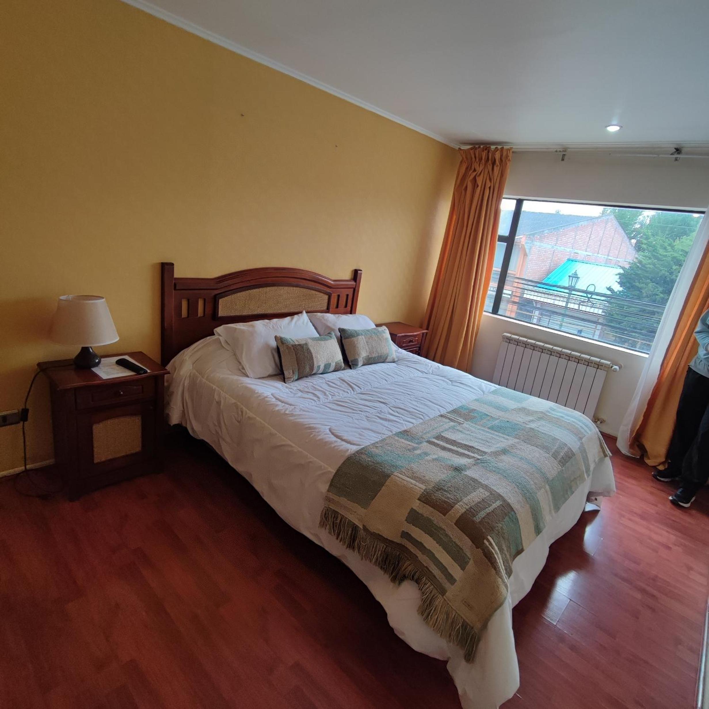 Queen Room photo 3