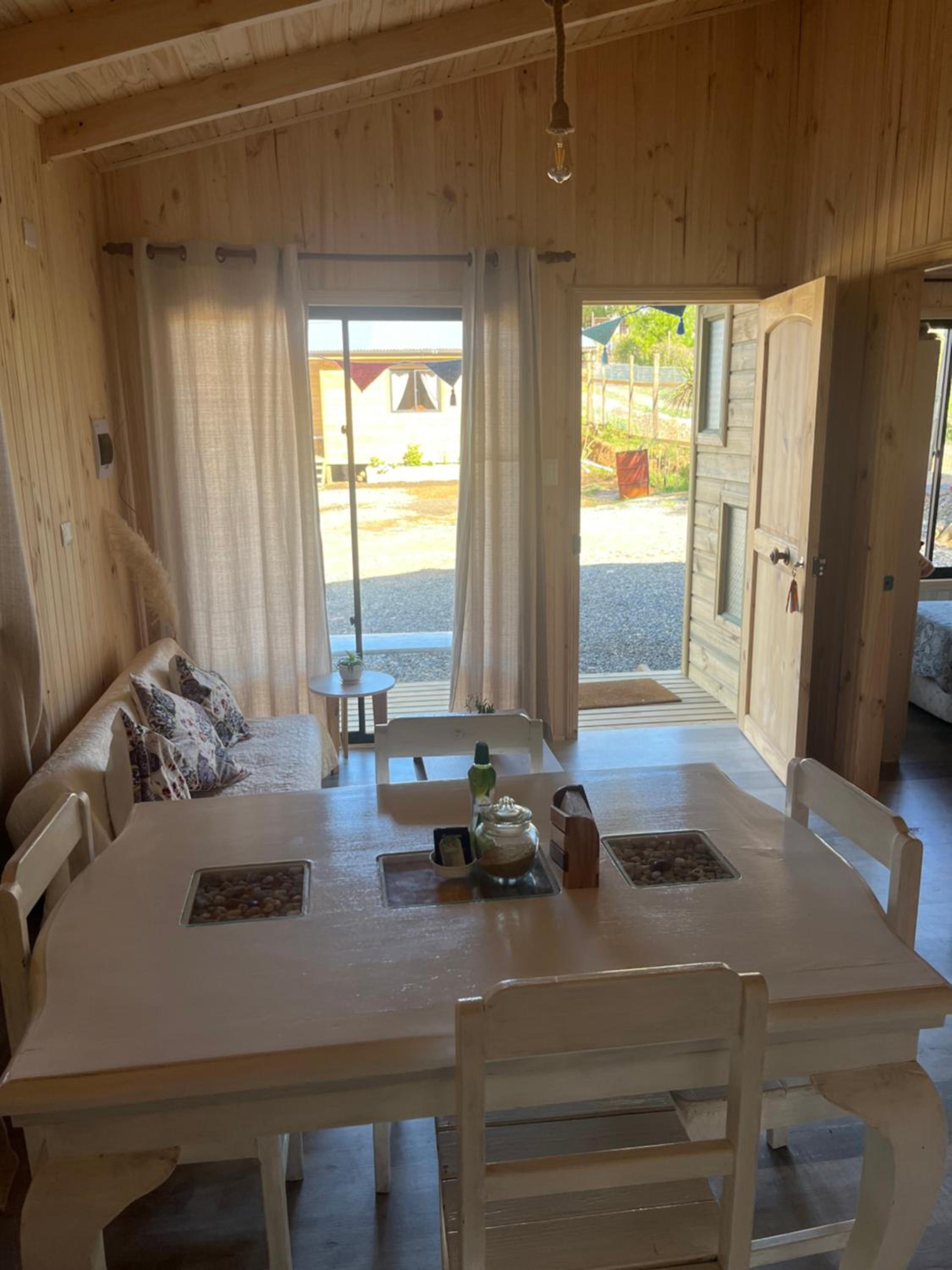 Two-Bedroom Deluxe Apartment with Balcony photo 3