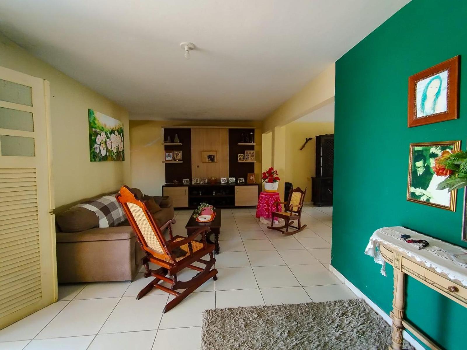 Family Room photo 1