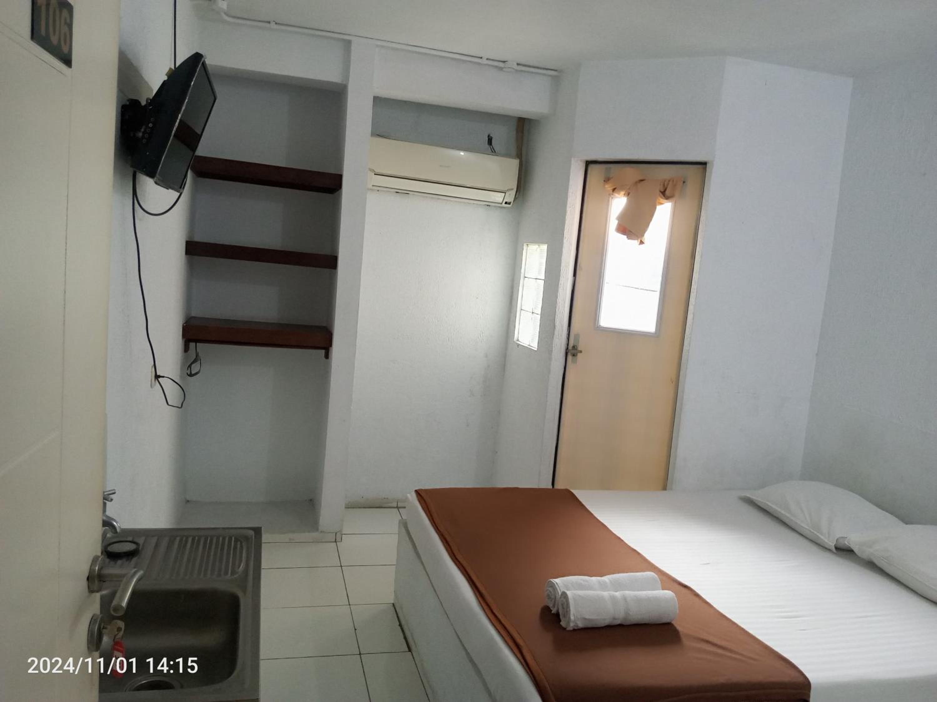 Deluxe Room - Photo 1