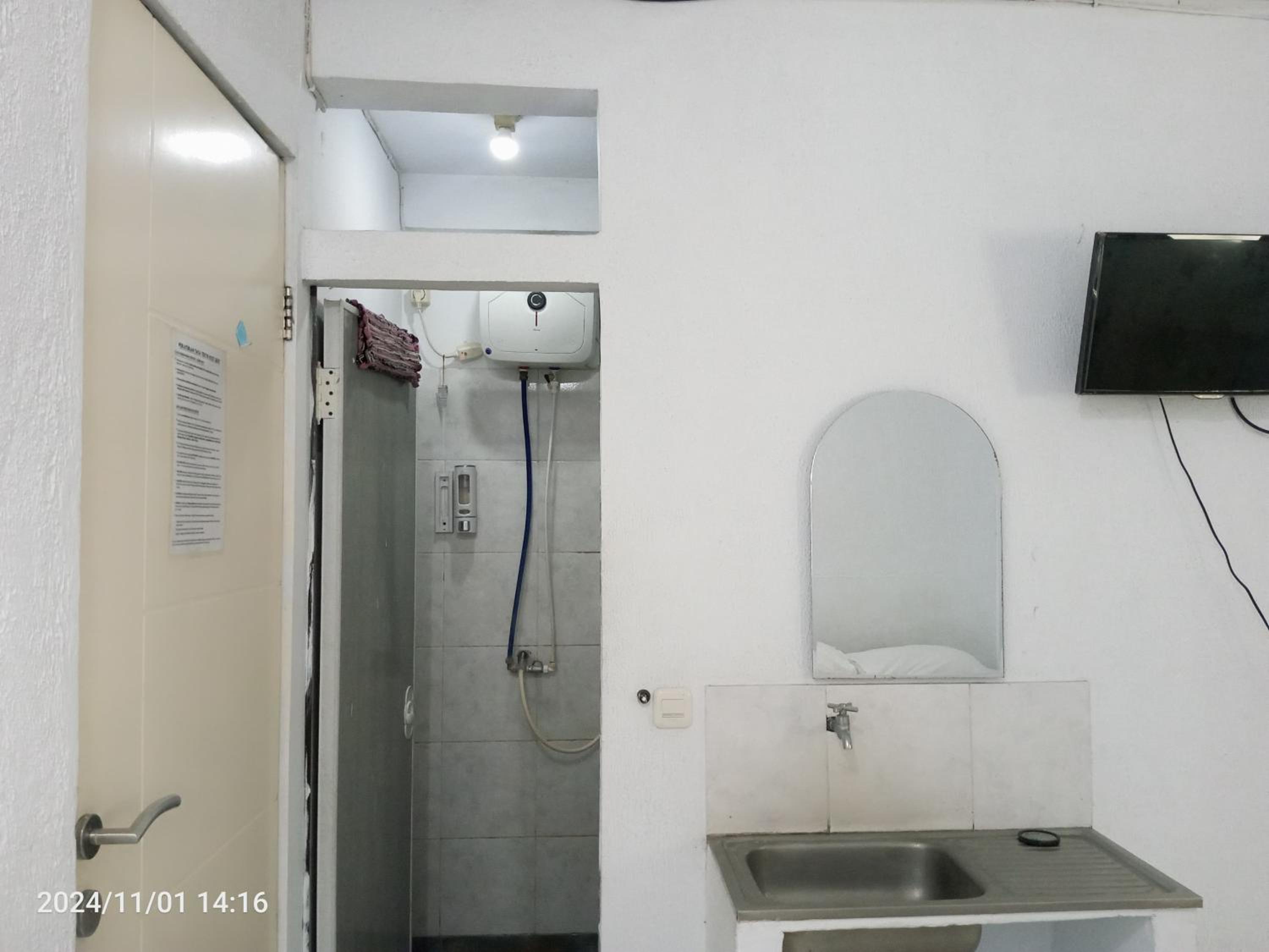 Deluxe Room - Photo 2