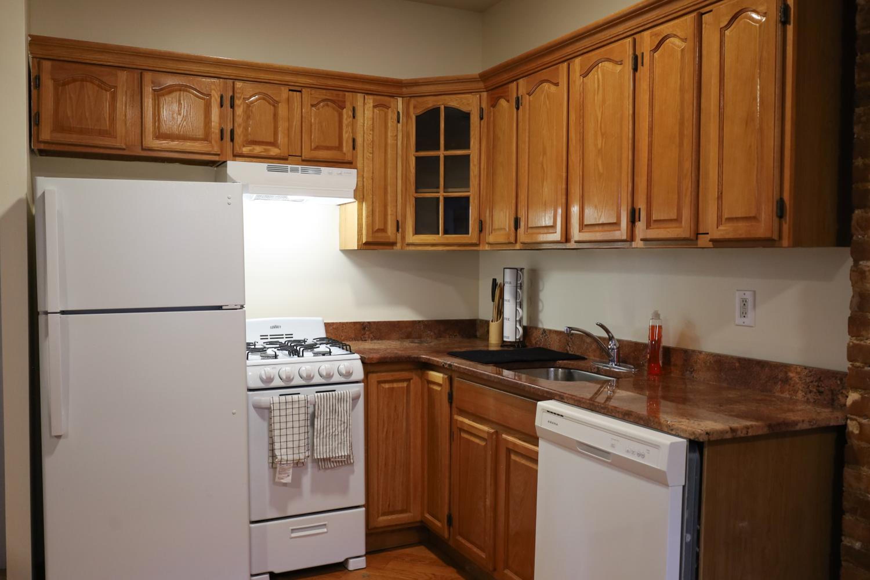 Apartment photo 3
