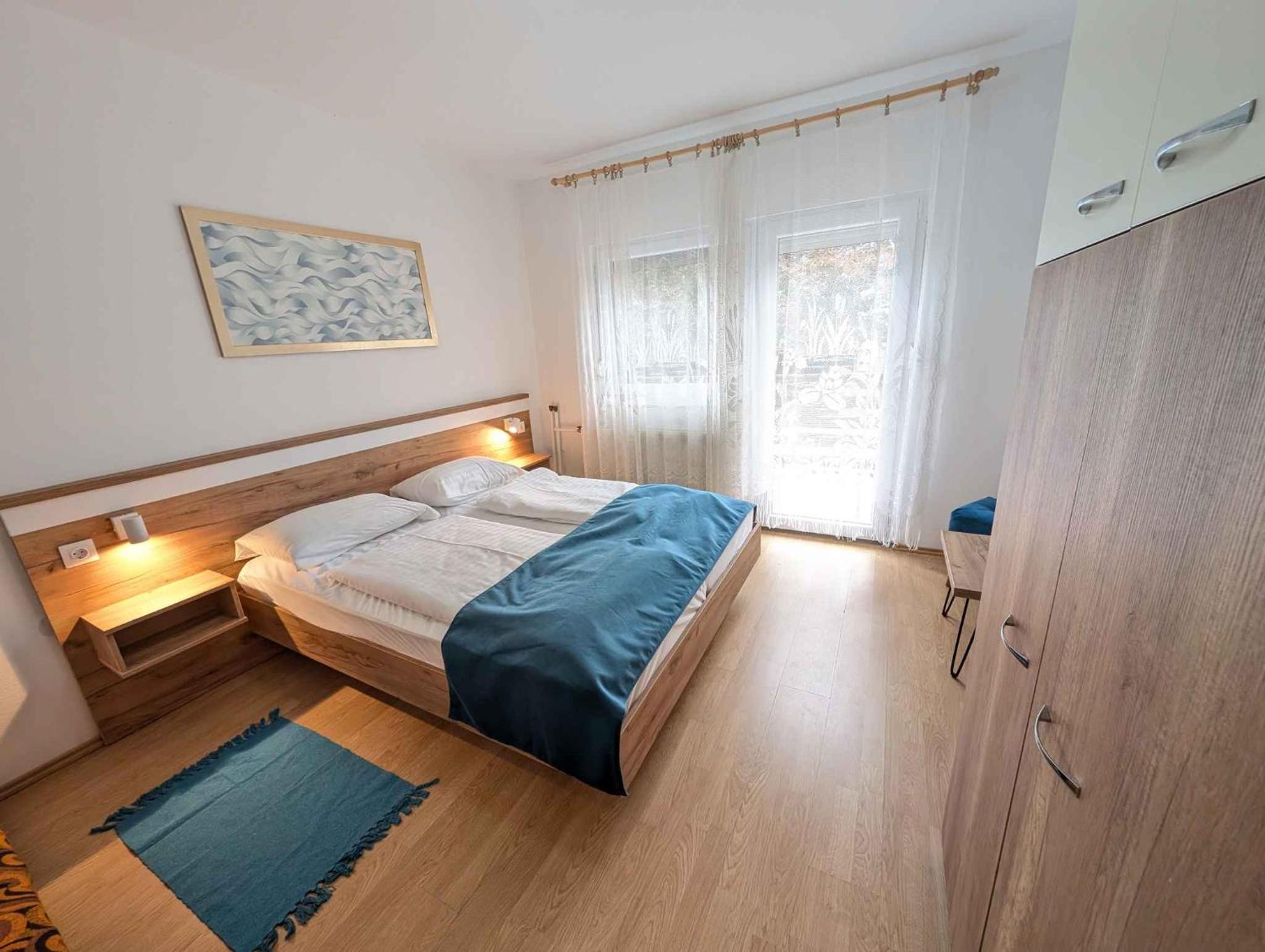 Apartment 1 photo 2