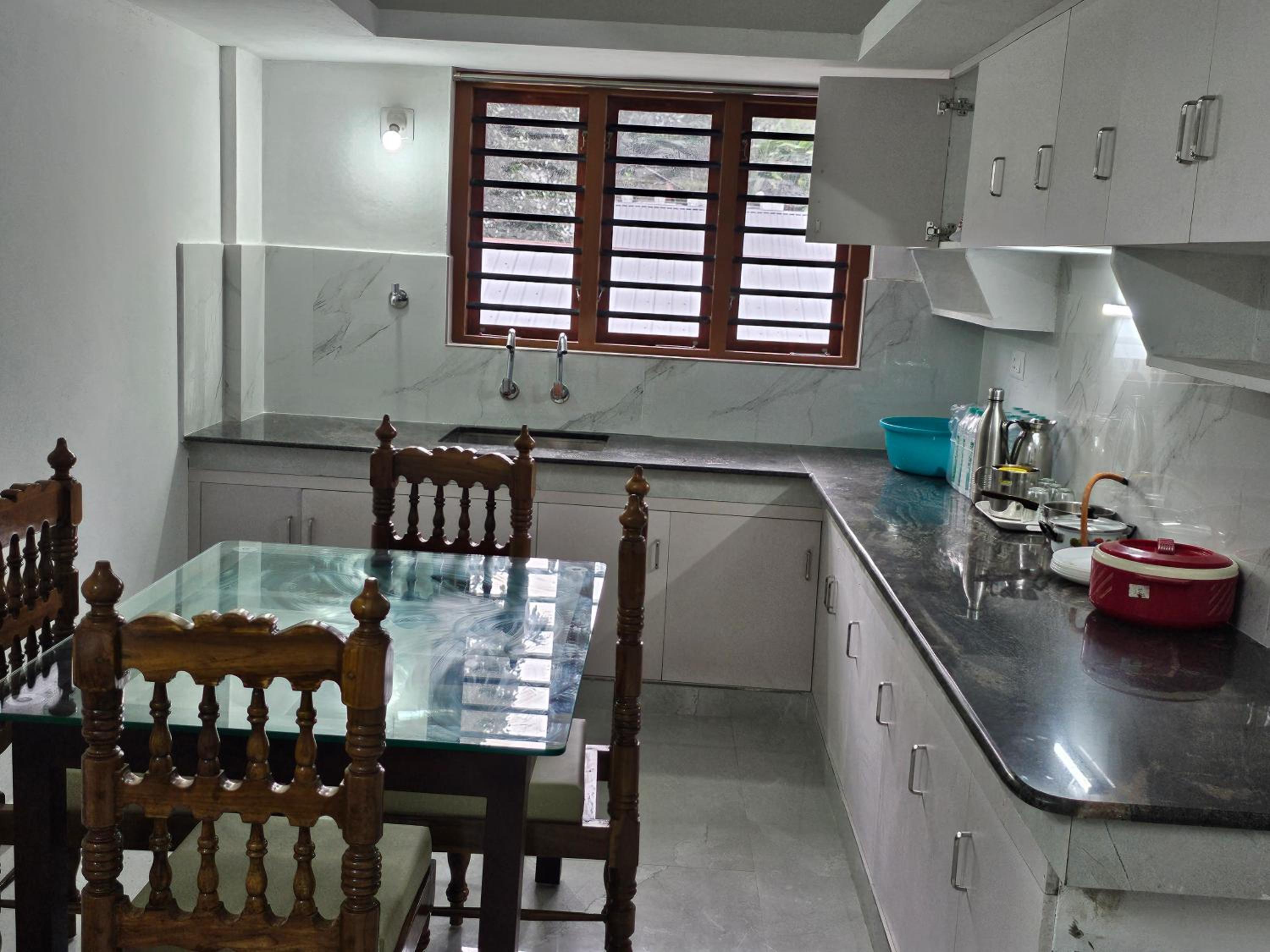 Luxury Triple Room photo 3