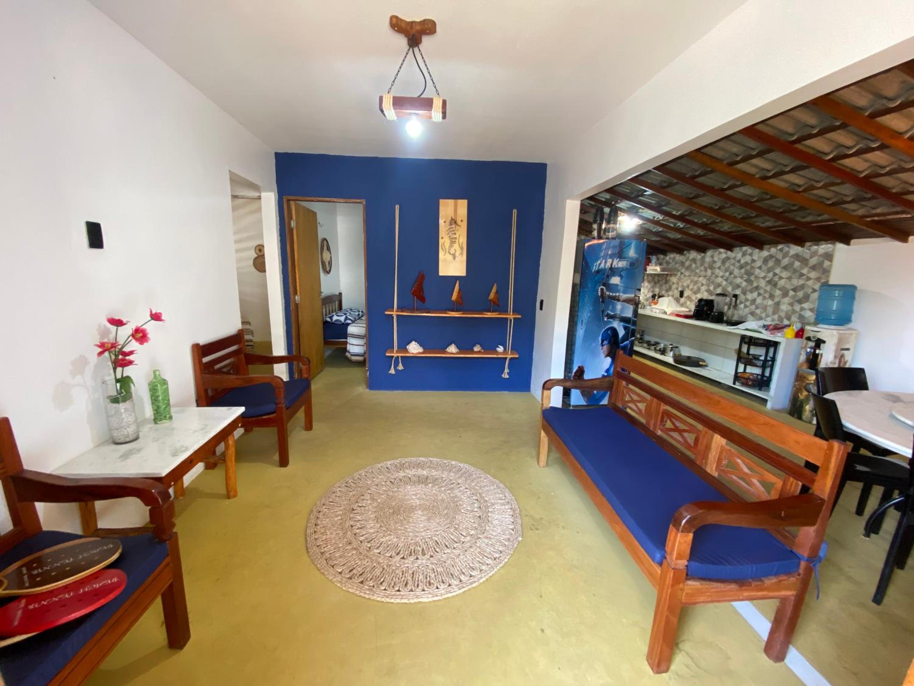 Five-Bedroom House photo 1