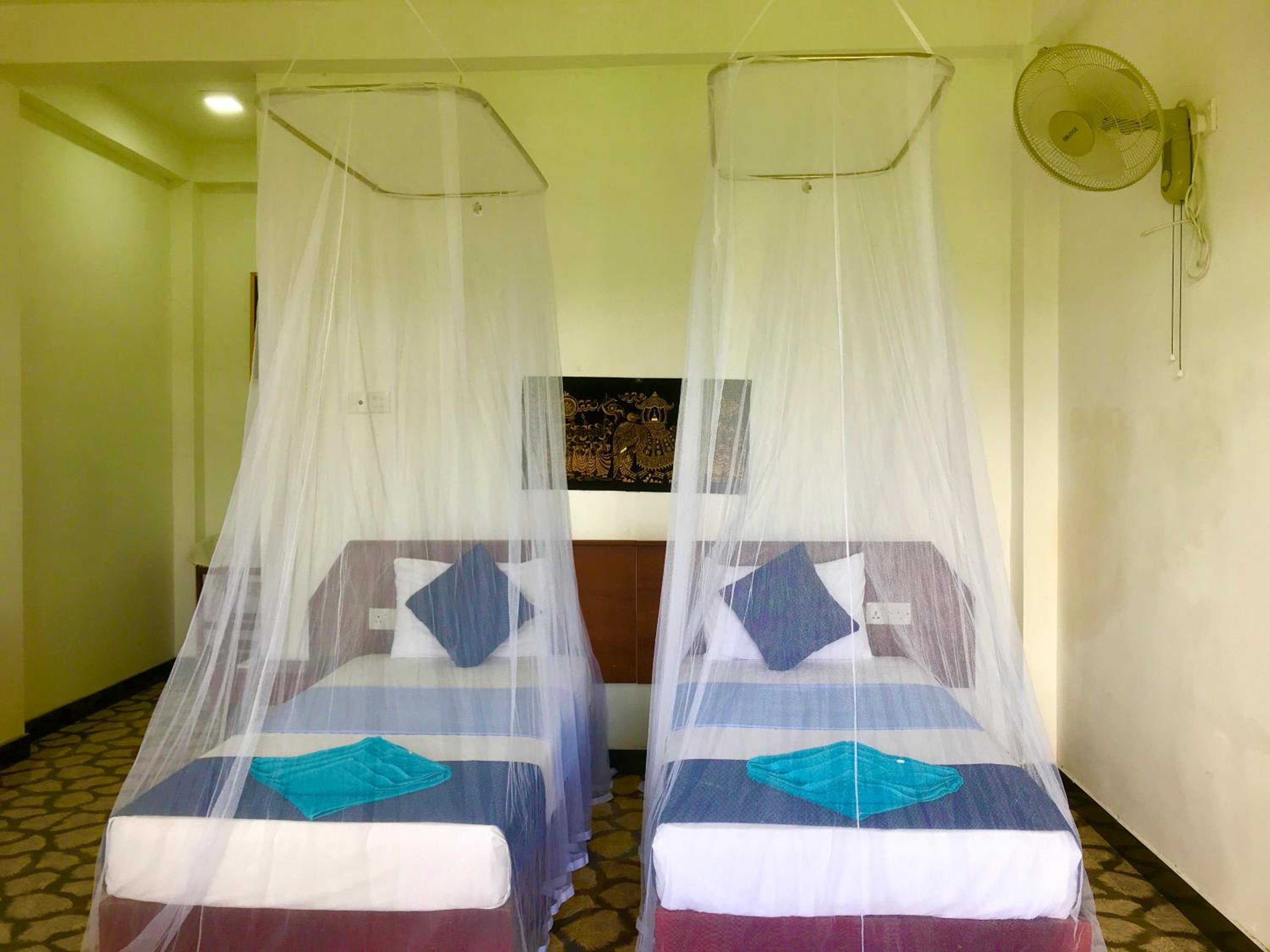 Triple Room with Lake View photo 2