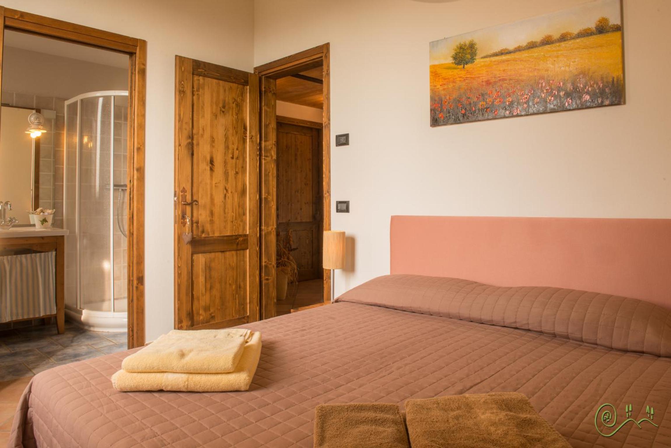 Standard Double Room photo 1