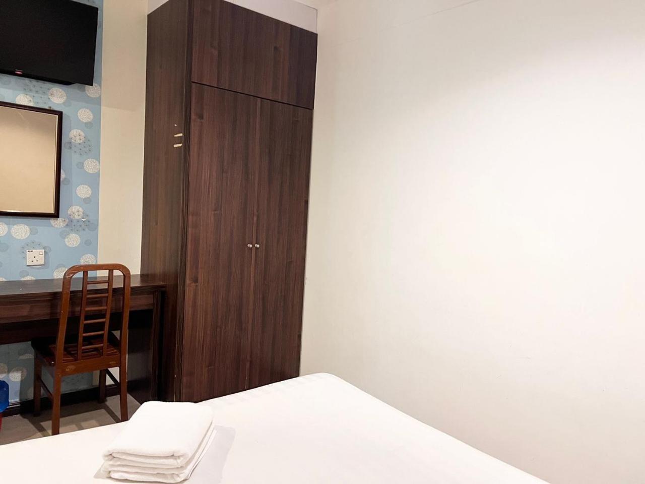 Standard Double Room photo 2