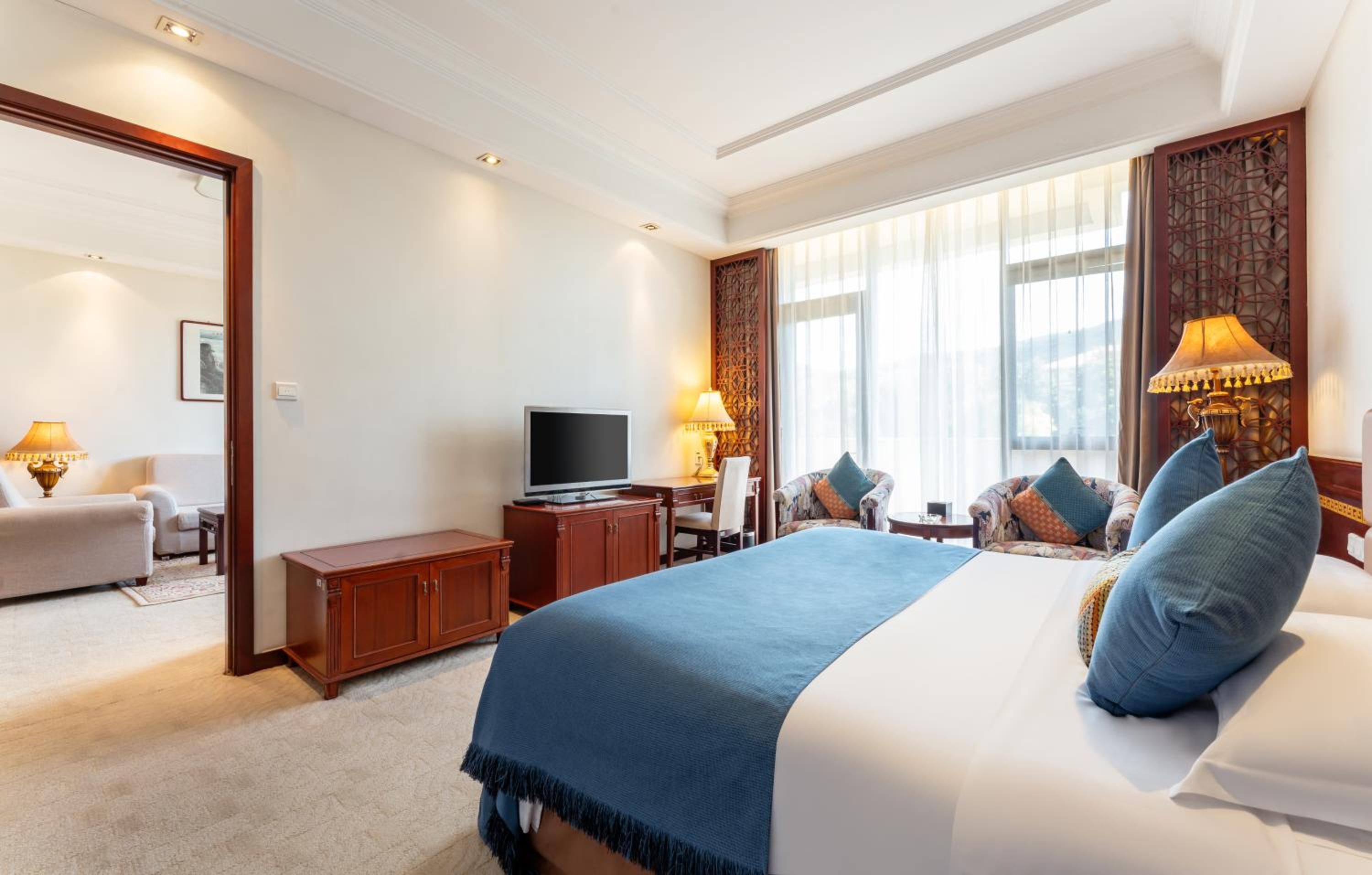 One-Bedroom Suite