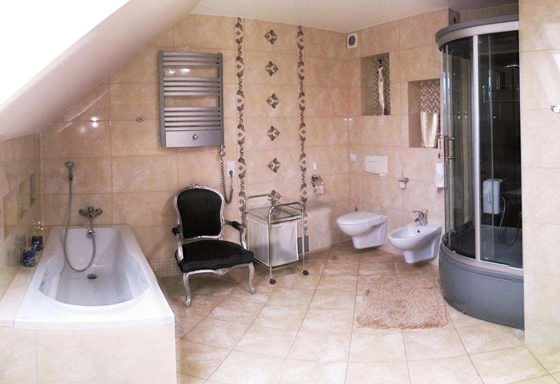 Standard Double Room with Shared Bathroom photo 2