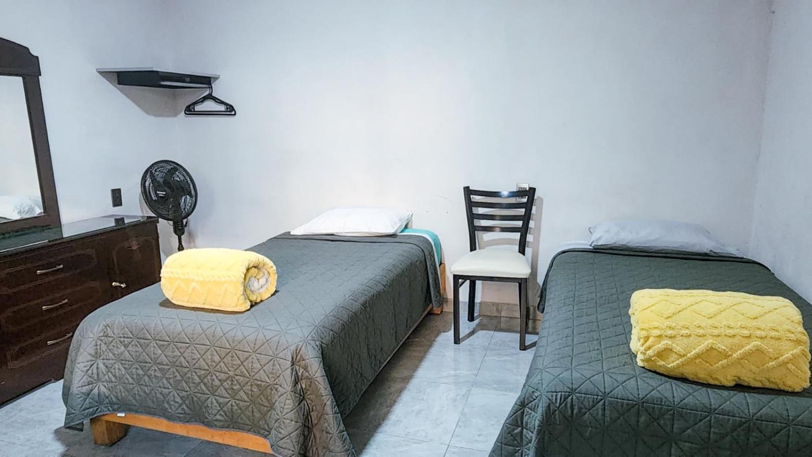 Standard Double or Twin Room - Photo 7