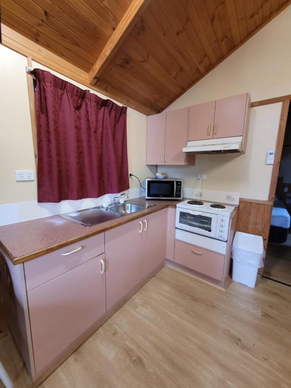 Bungalow photo 2