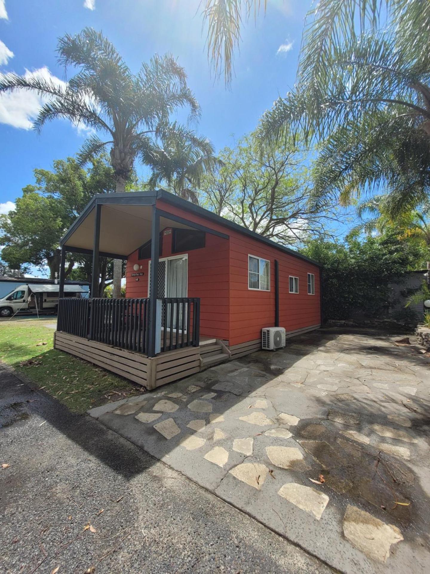 Villa photo 2