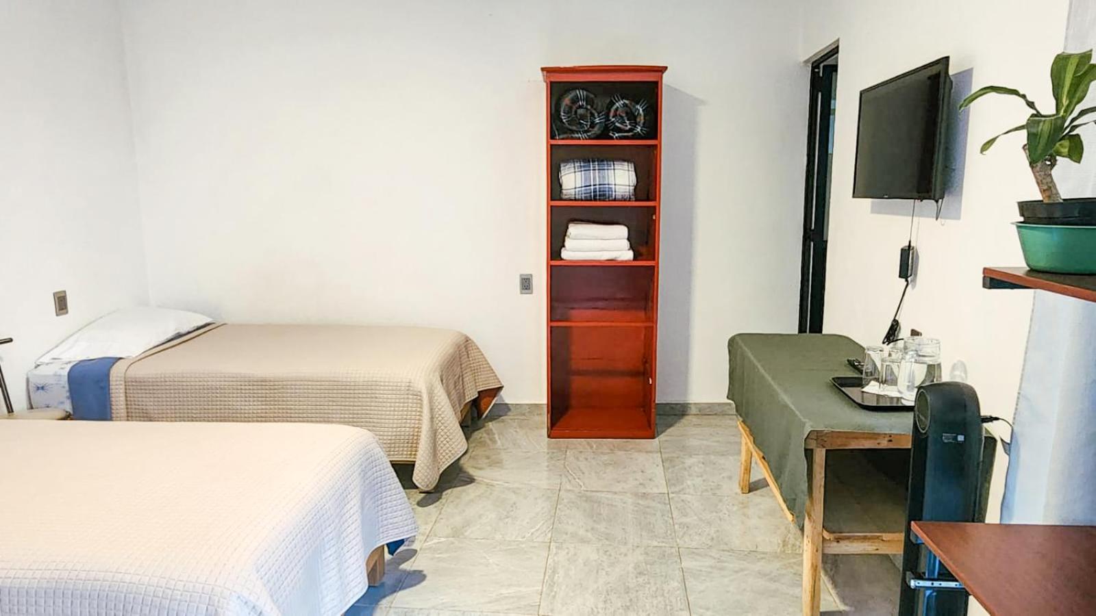 Triple Room - Photo 6