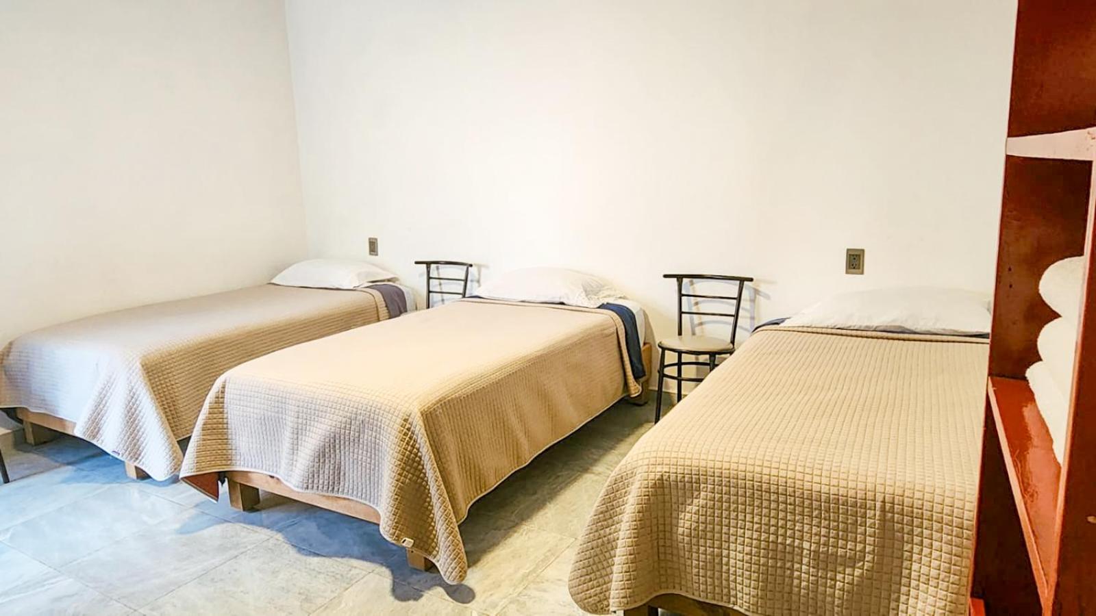 Triple Room - Photo 1
