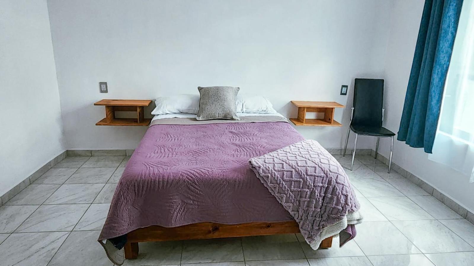 Double Room - Photo 11