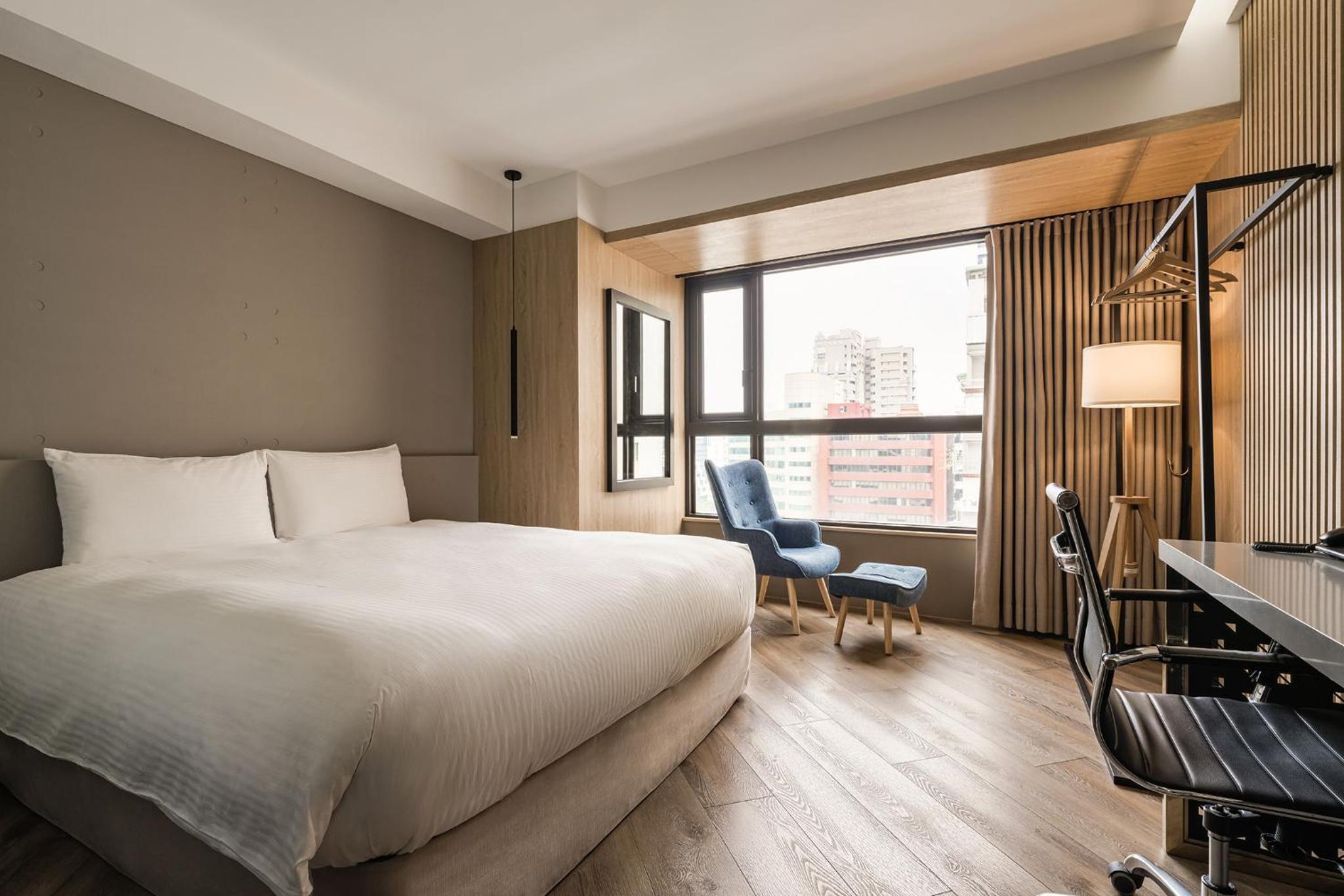 Standard Double Room - Photo 7