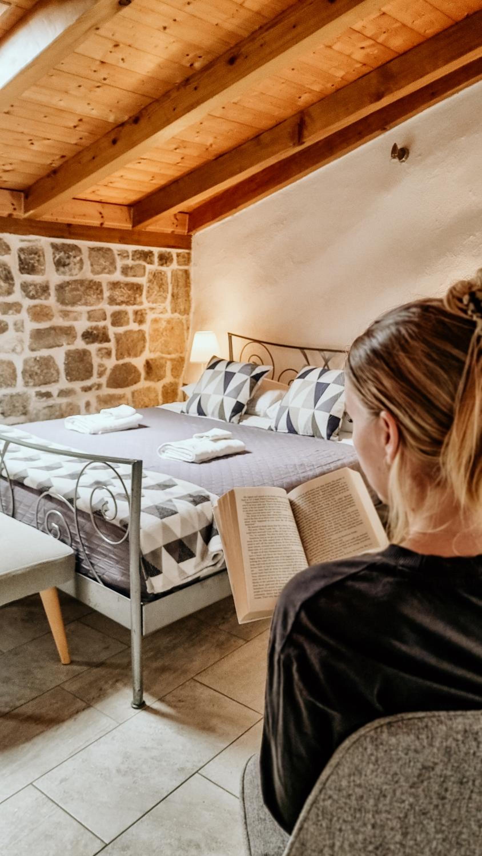 Double Room with Sea View - Photo 33
