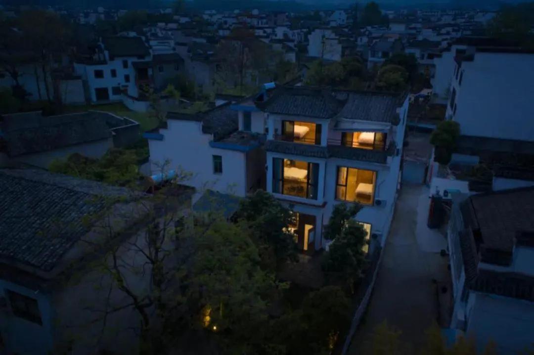 Villa photo 3