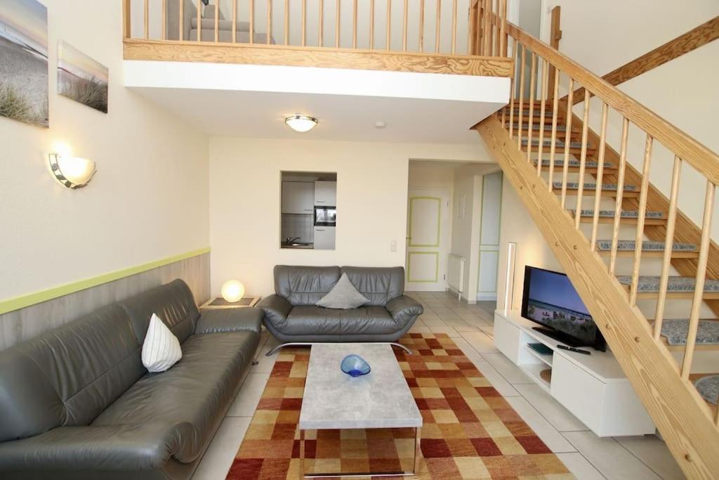 Three-Bedroom Apartment photo 1