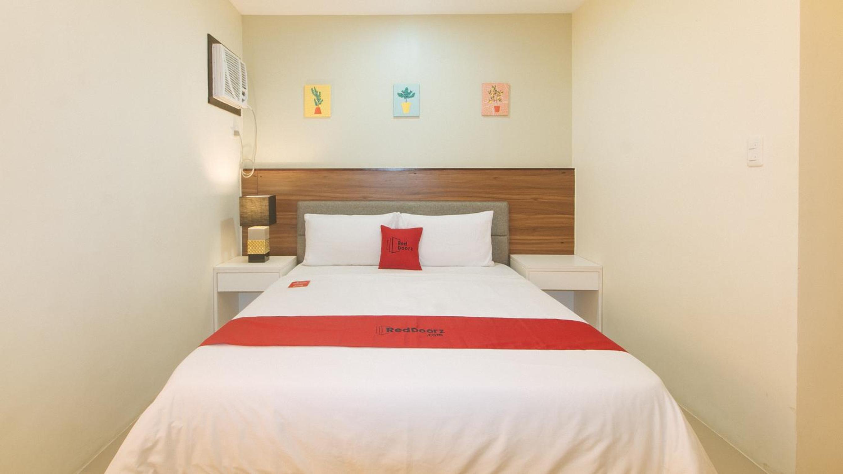 Deluxe Room - Photo 7