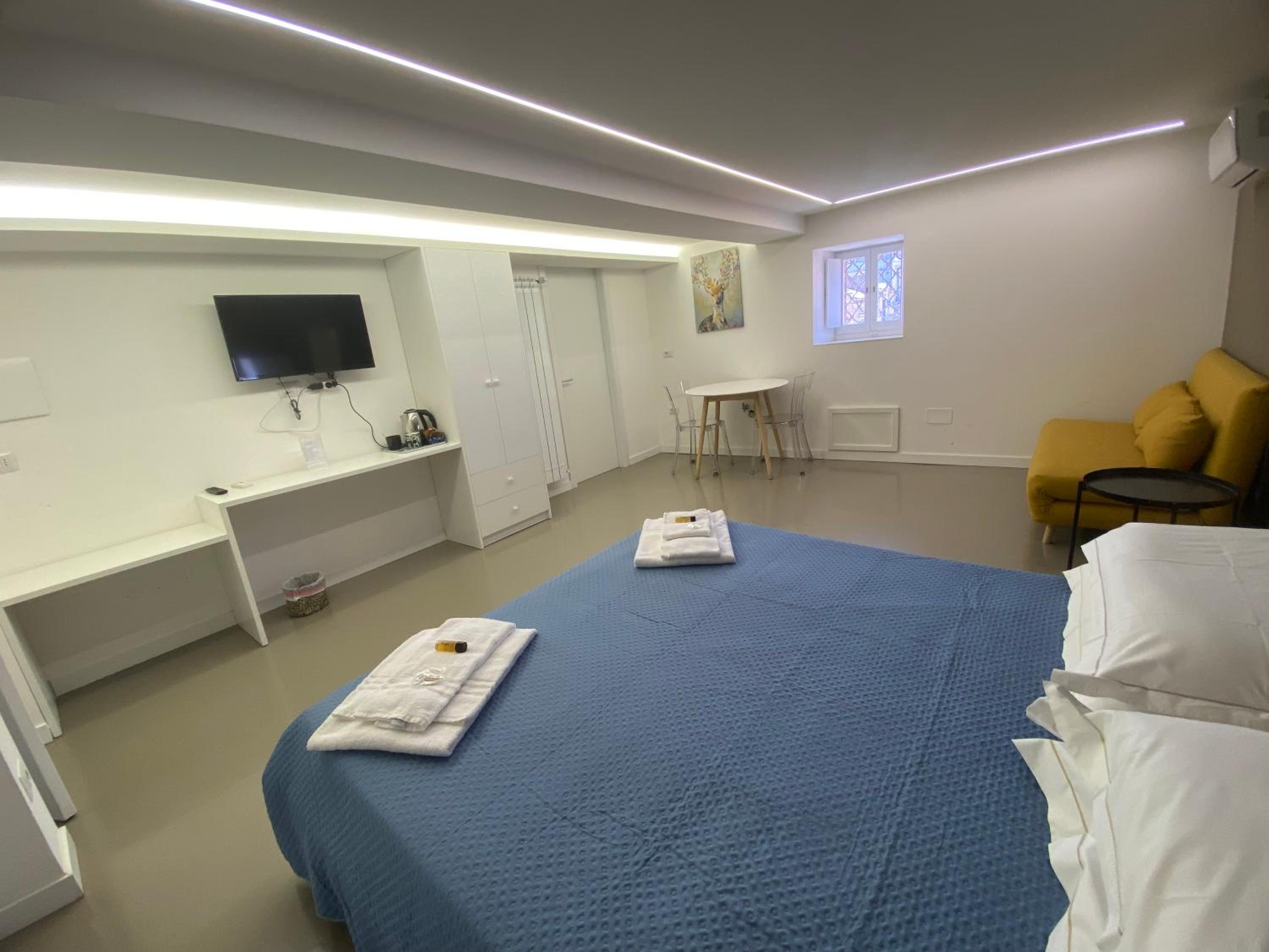Luxury Triple Room photo 2