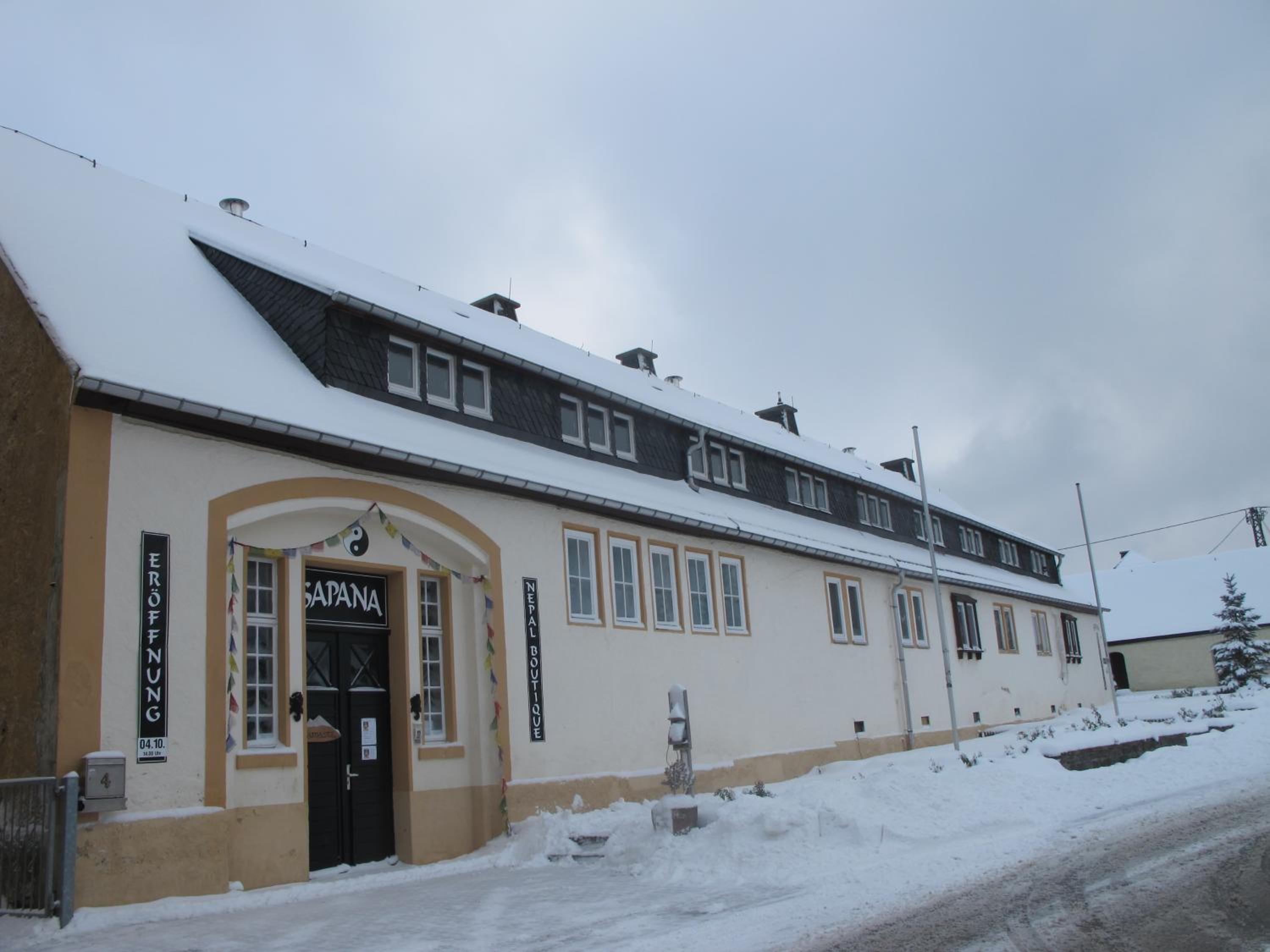 Apartment - Photo 3