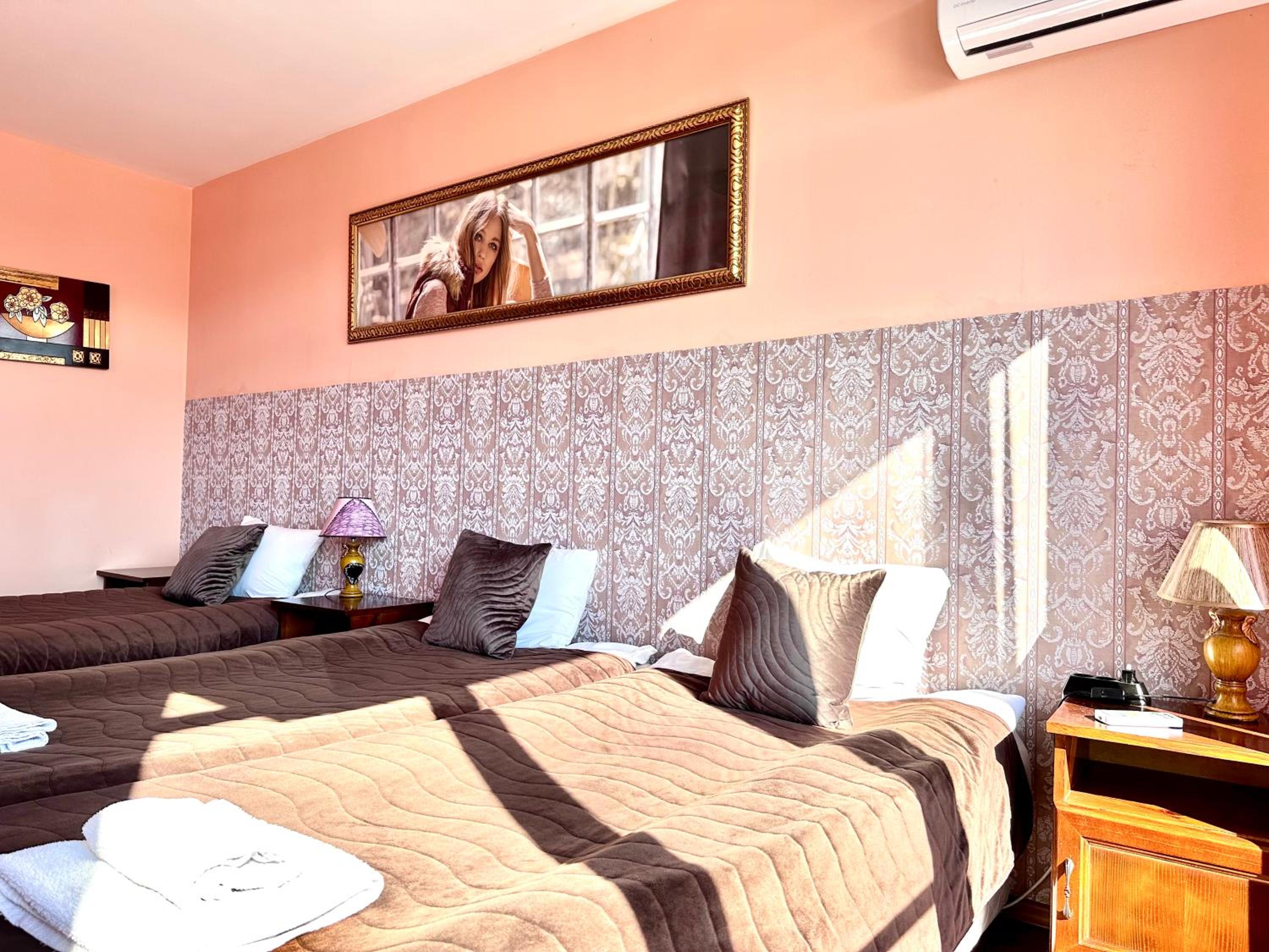 Triple Room with Balcony photo 3