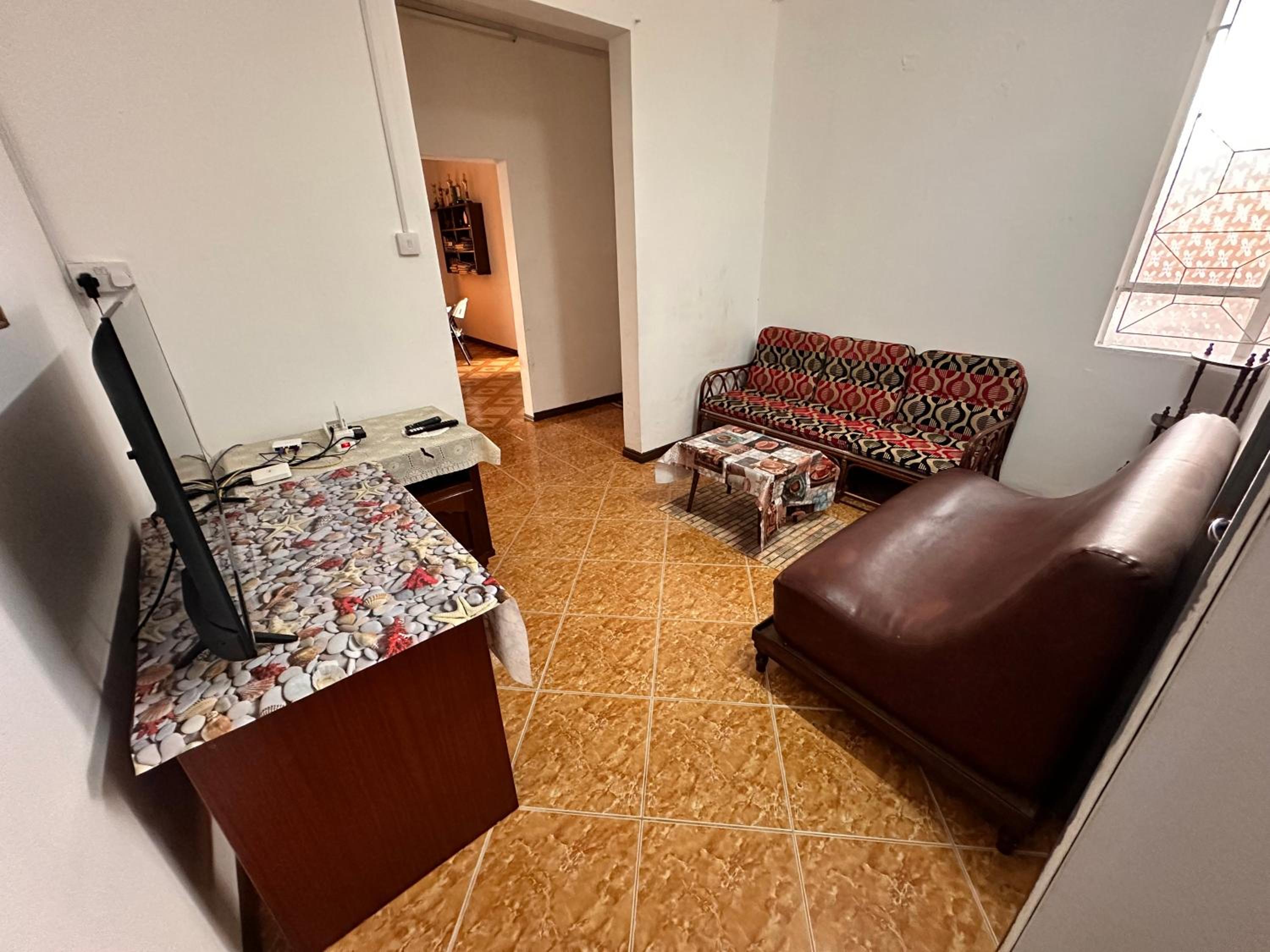 Apartment - Ground Floor photo 2