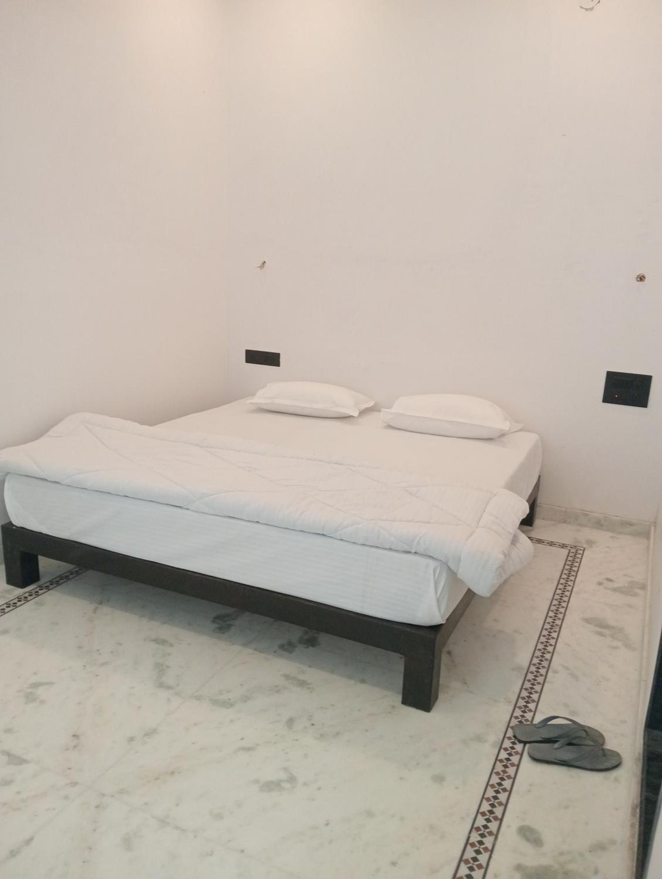 Budget Double Room photo 1