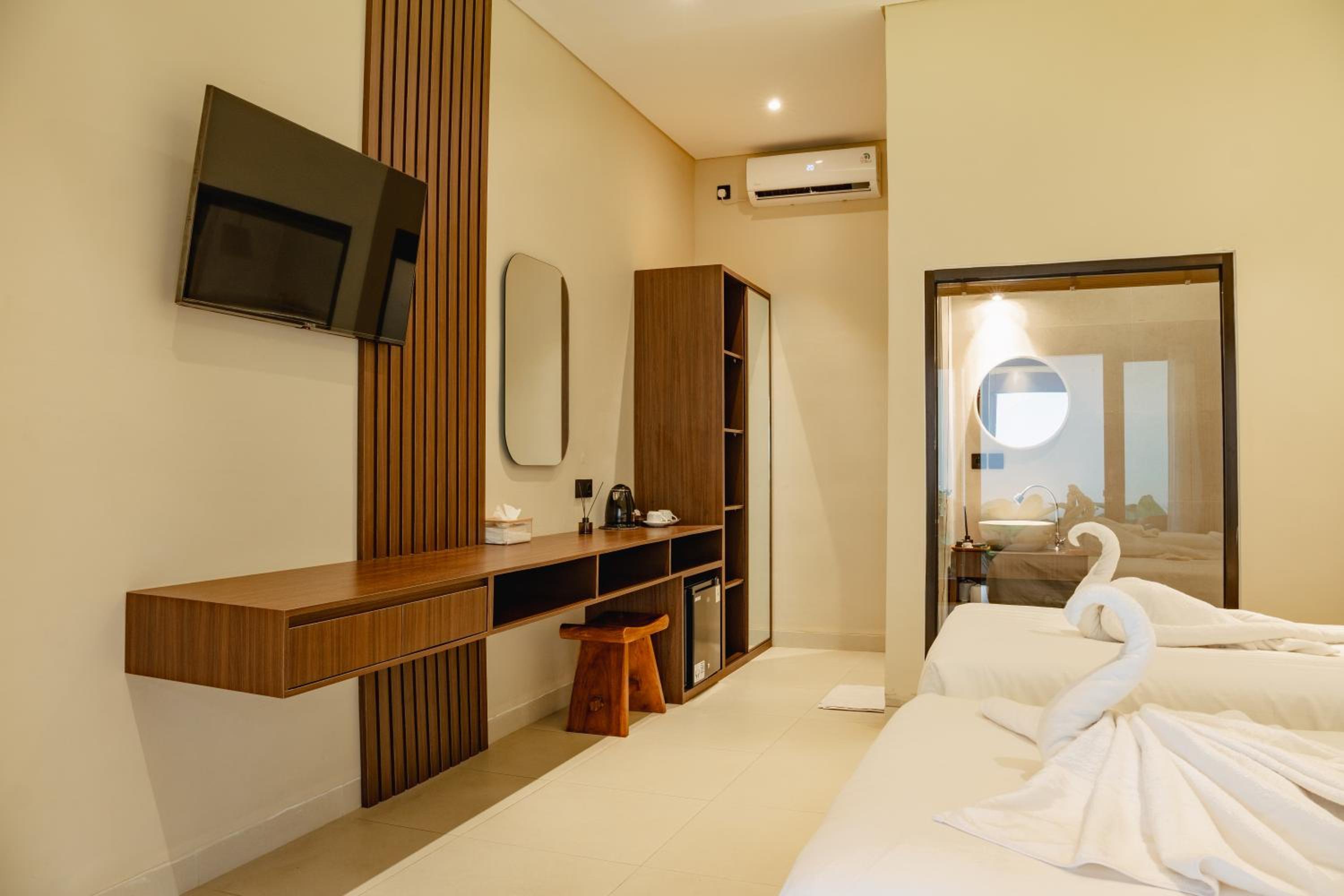 Double or Twin Room - Photo 1
