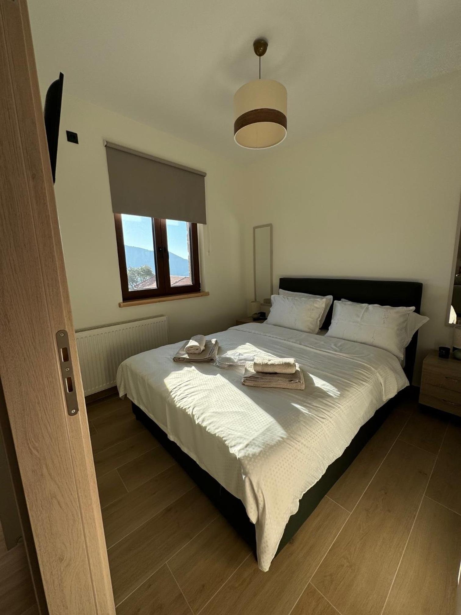 Two-Bedroom Apartment photo 2