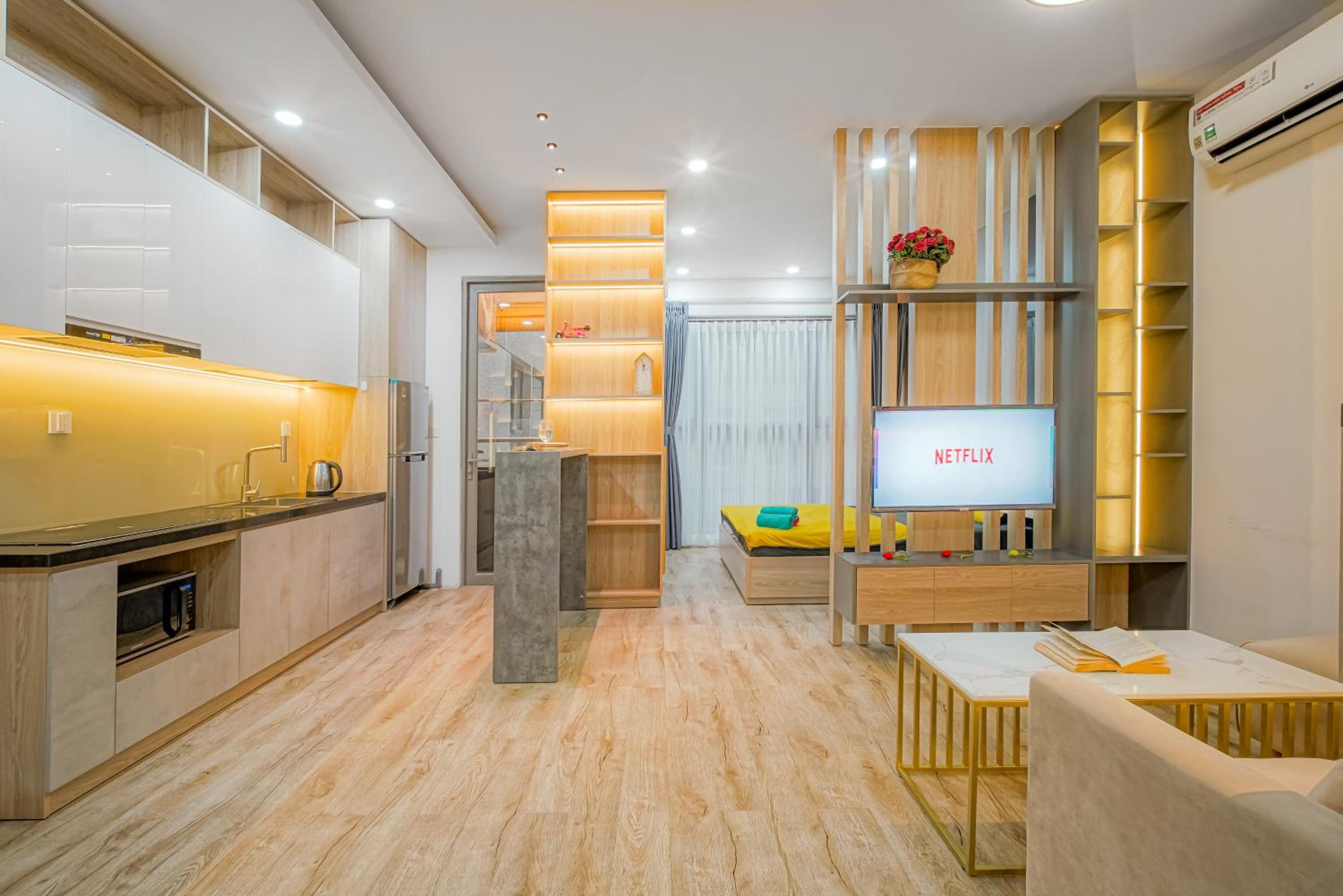 Superior Studio