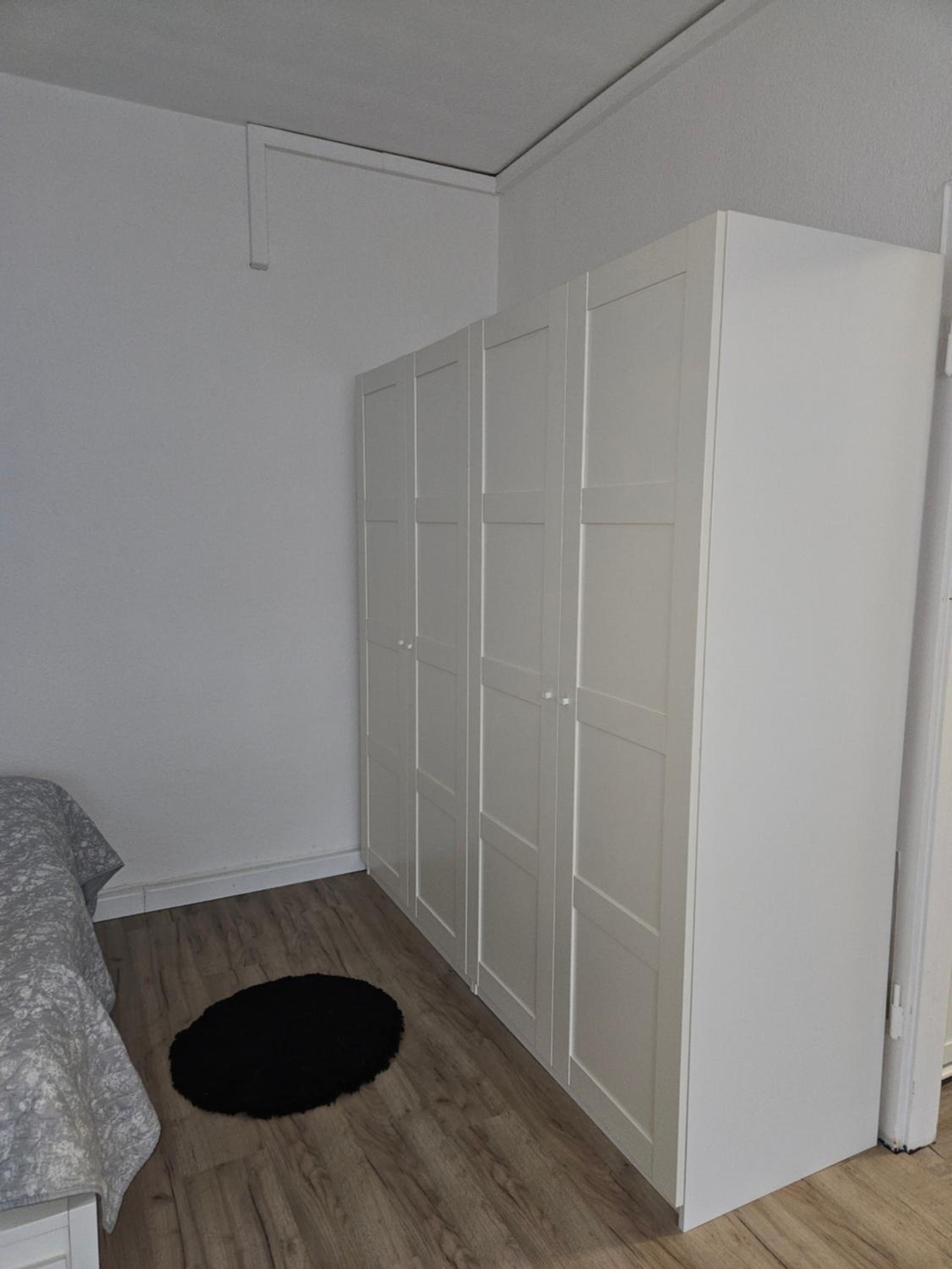 One-Bedroom Apartment photo 3