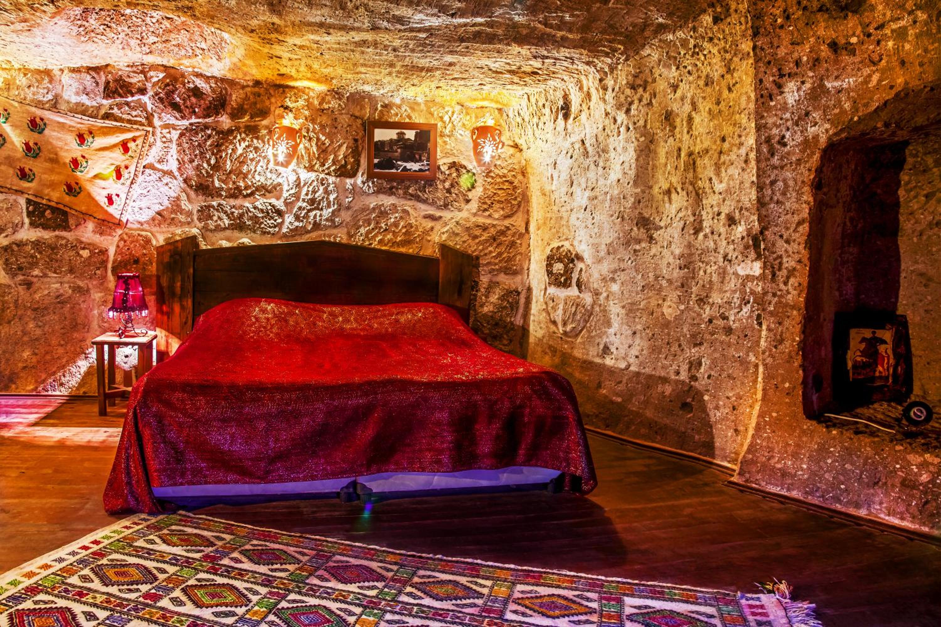 Triple Cave Room - Photo 3