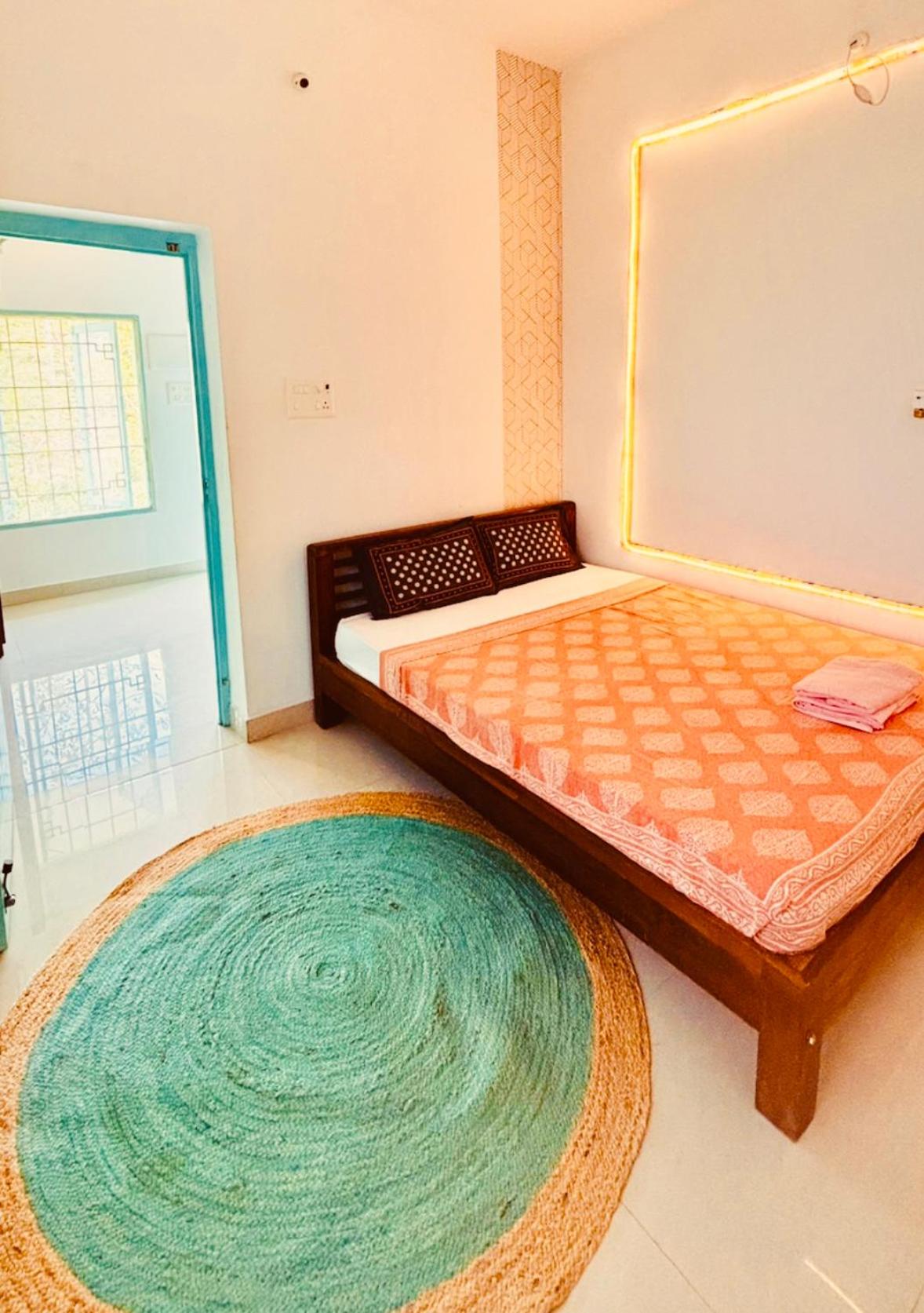 Two-Bedroom House photo 1