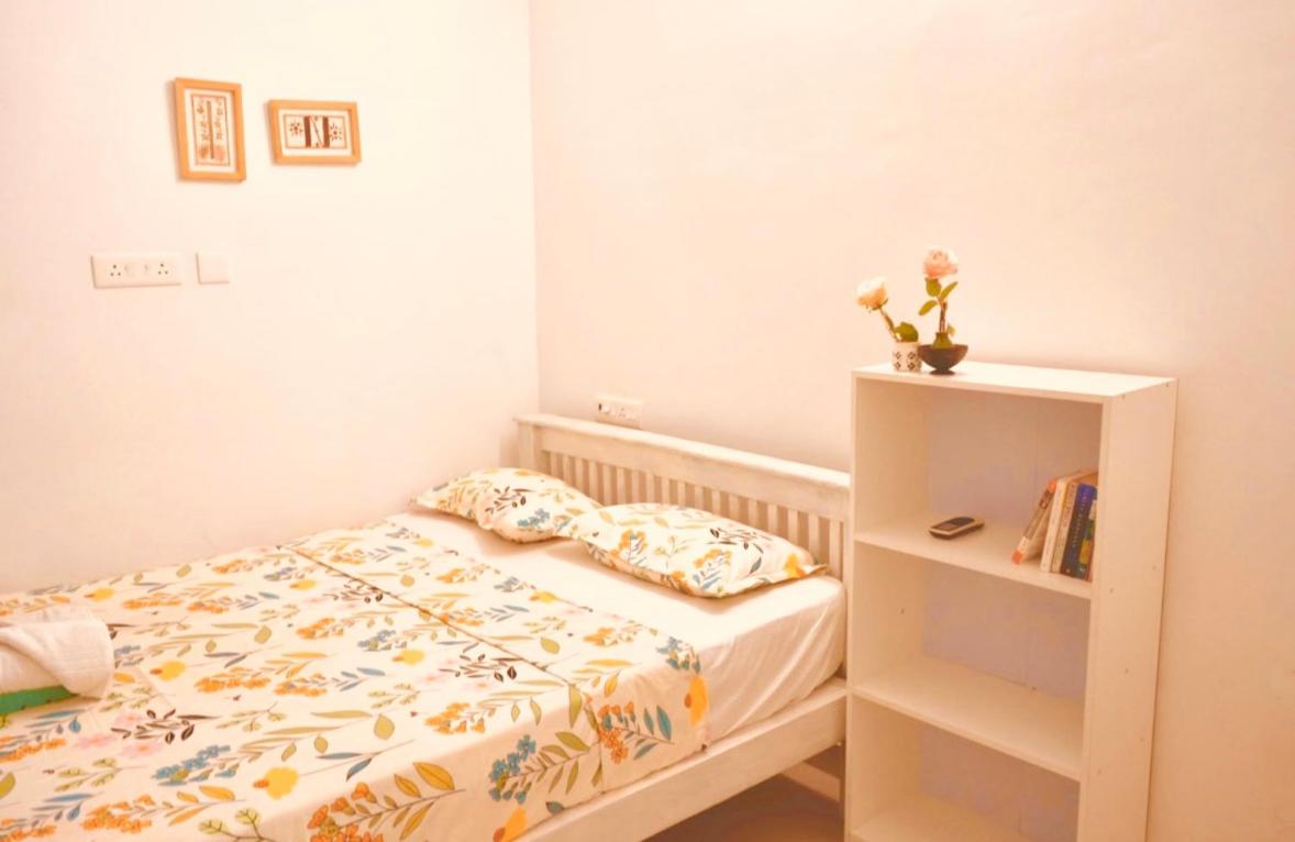 Two-Bedroom House photo 3